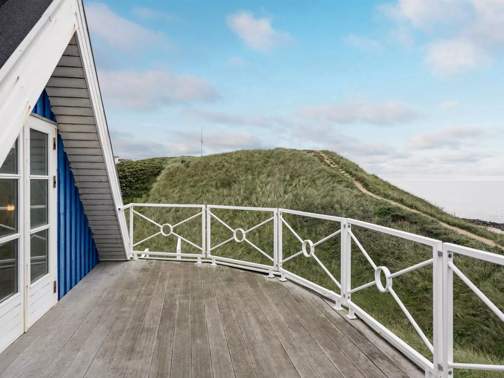 "Hillegonde" - 84m from the sea-Buiten