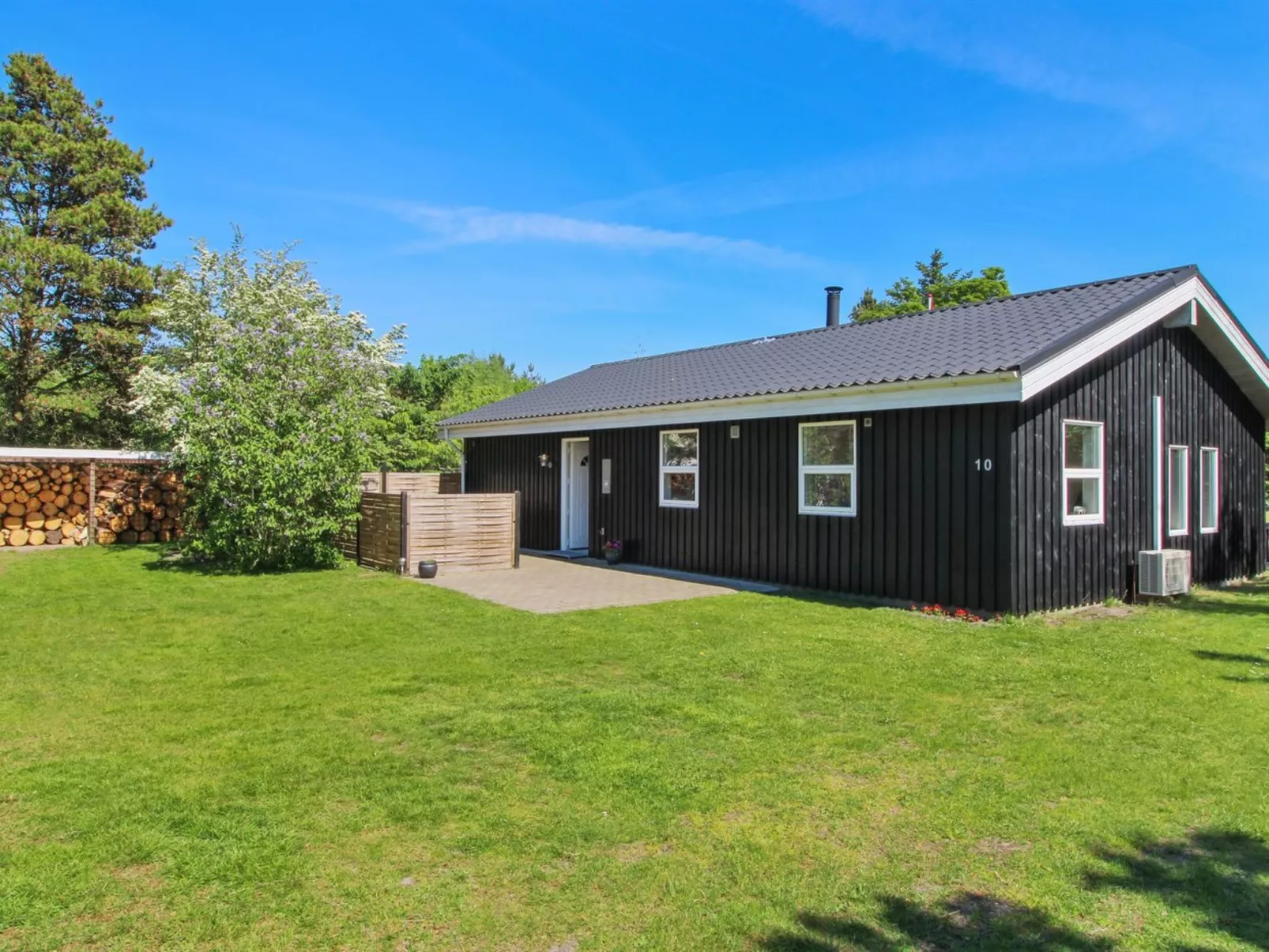 "Fredegæst" - 700m from the sea-Buiten