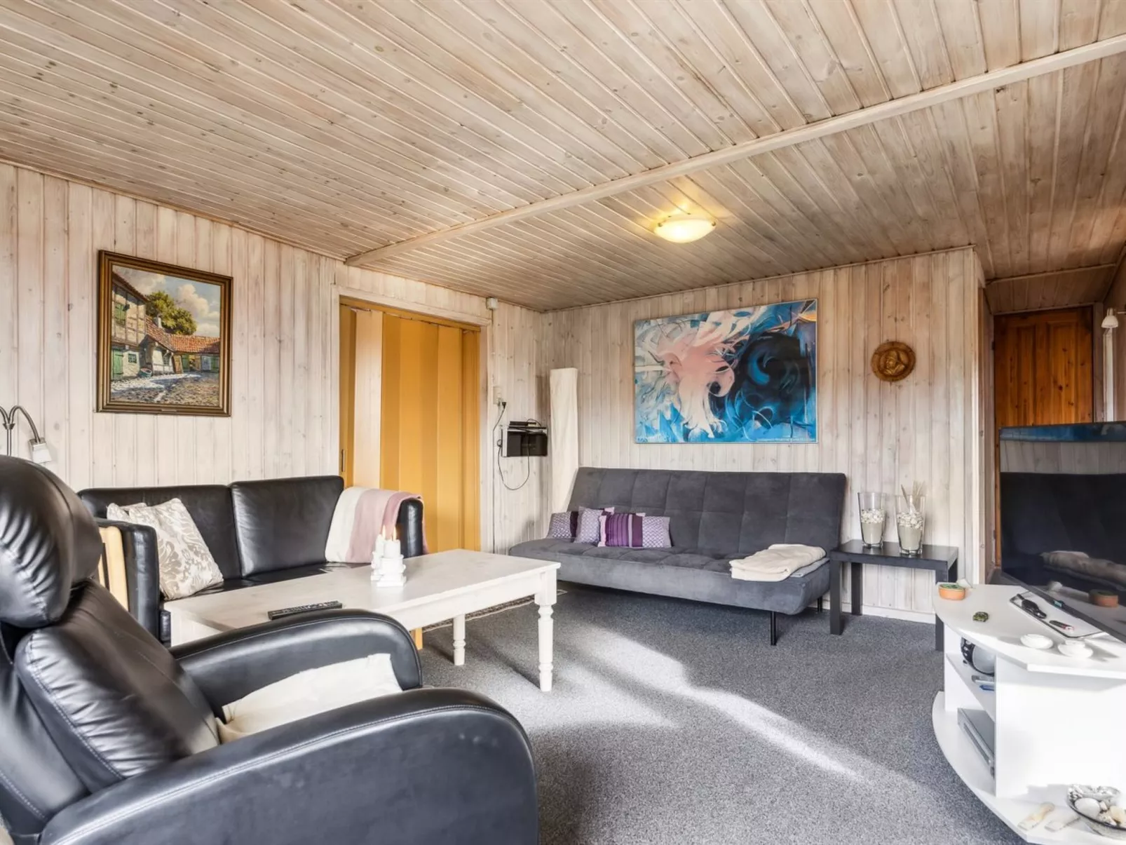 "Jarla" - 250m from the sea-Binnen