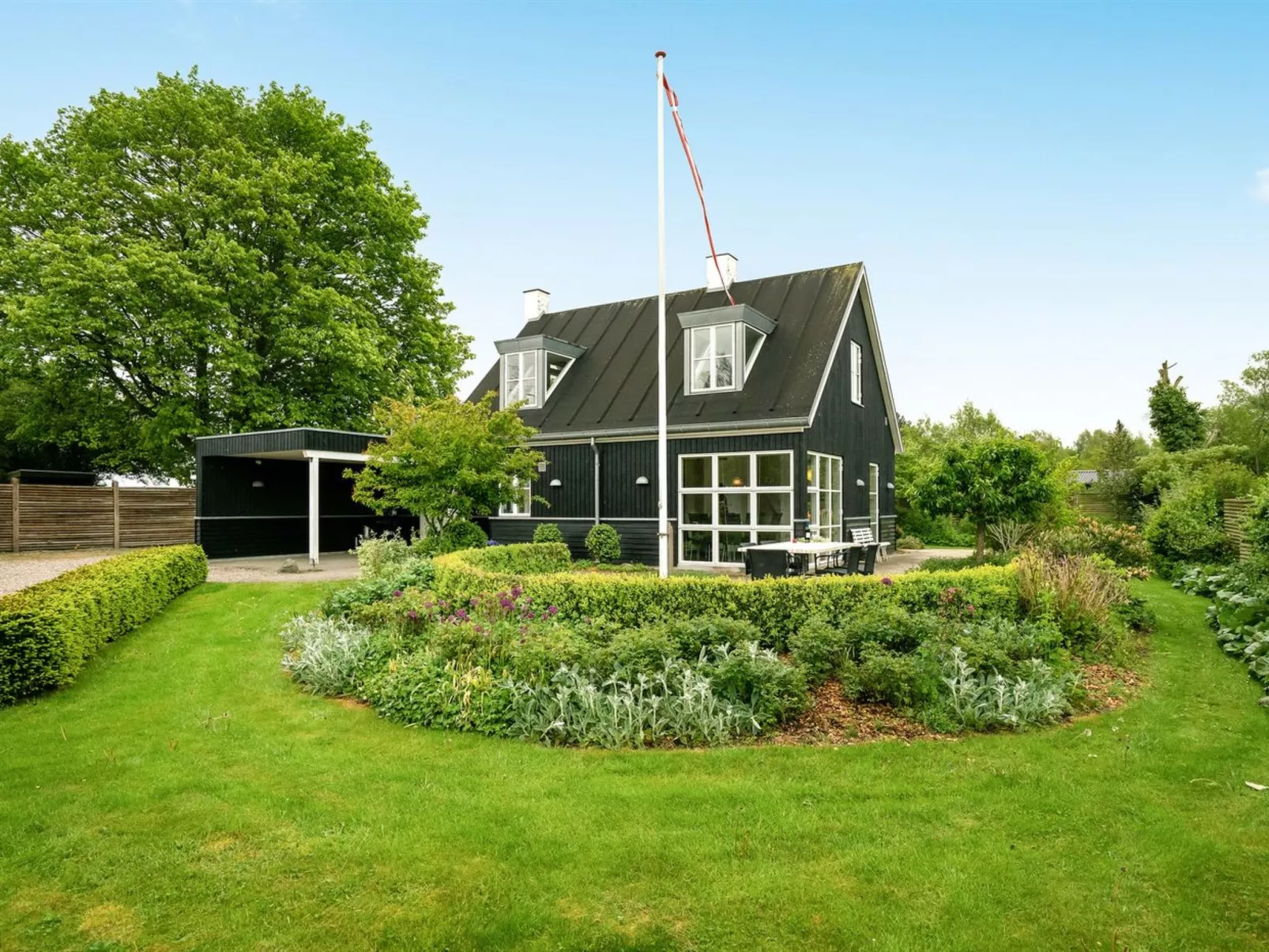 "Gullan" - 75m from the sea-Buiten