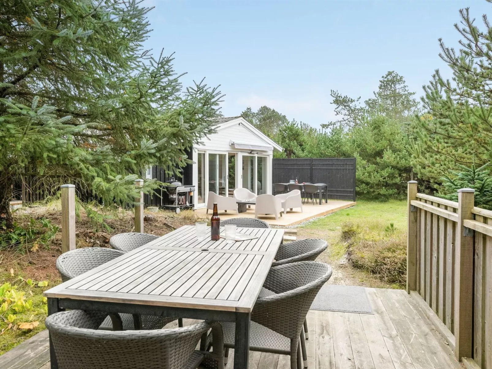 "Doreen" -  from the sea-Buiten