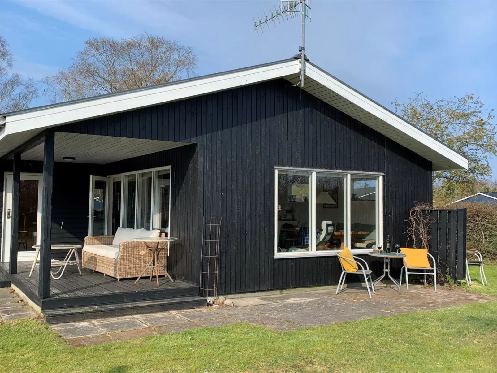 "Norell" - 800m from the sea-Buiten