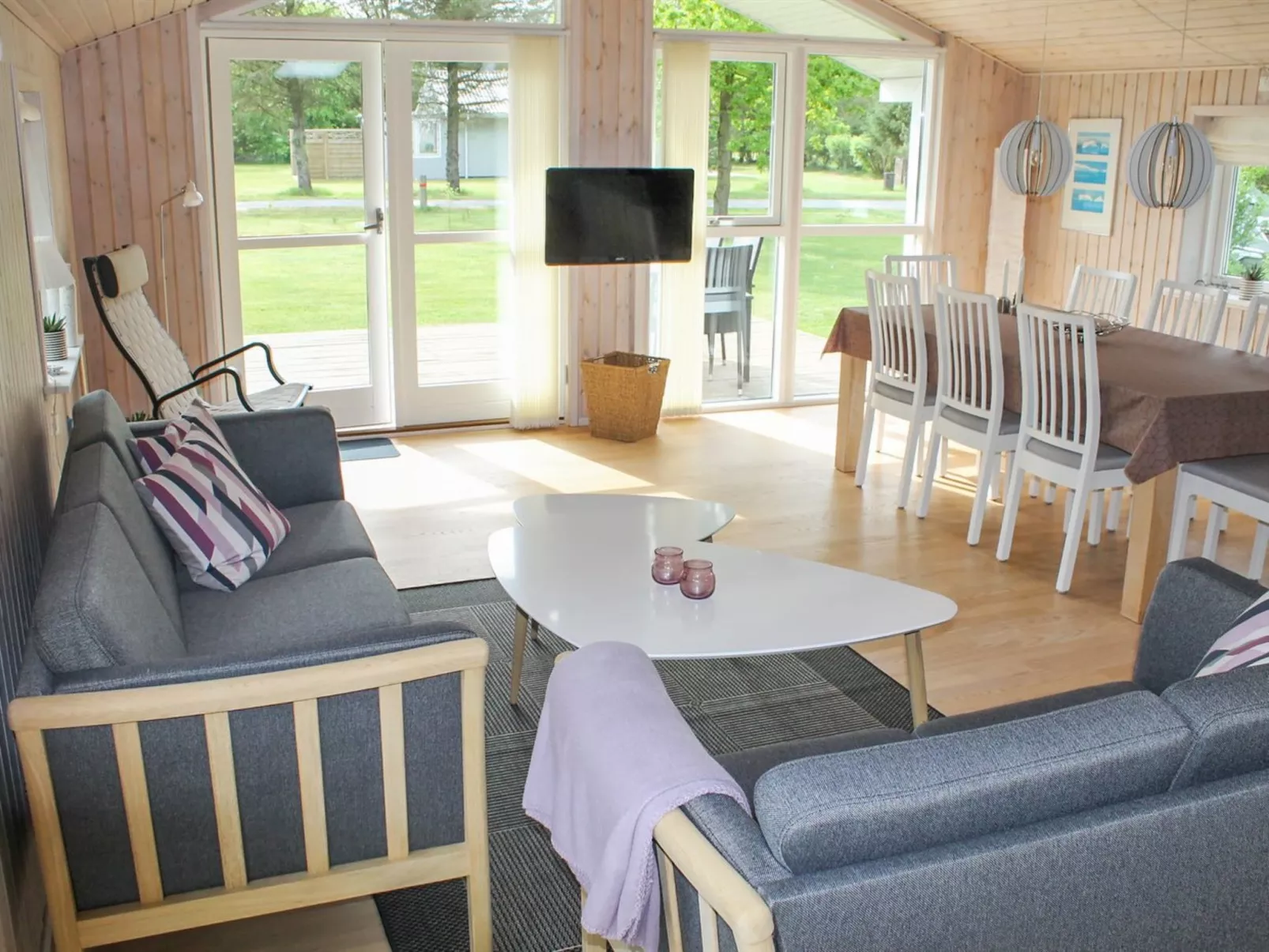 "Suna" - 1.3km from the sea-Binnen