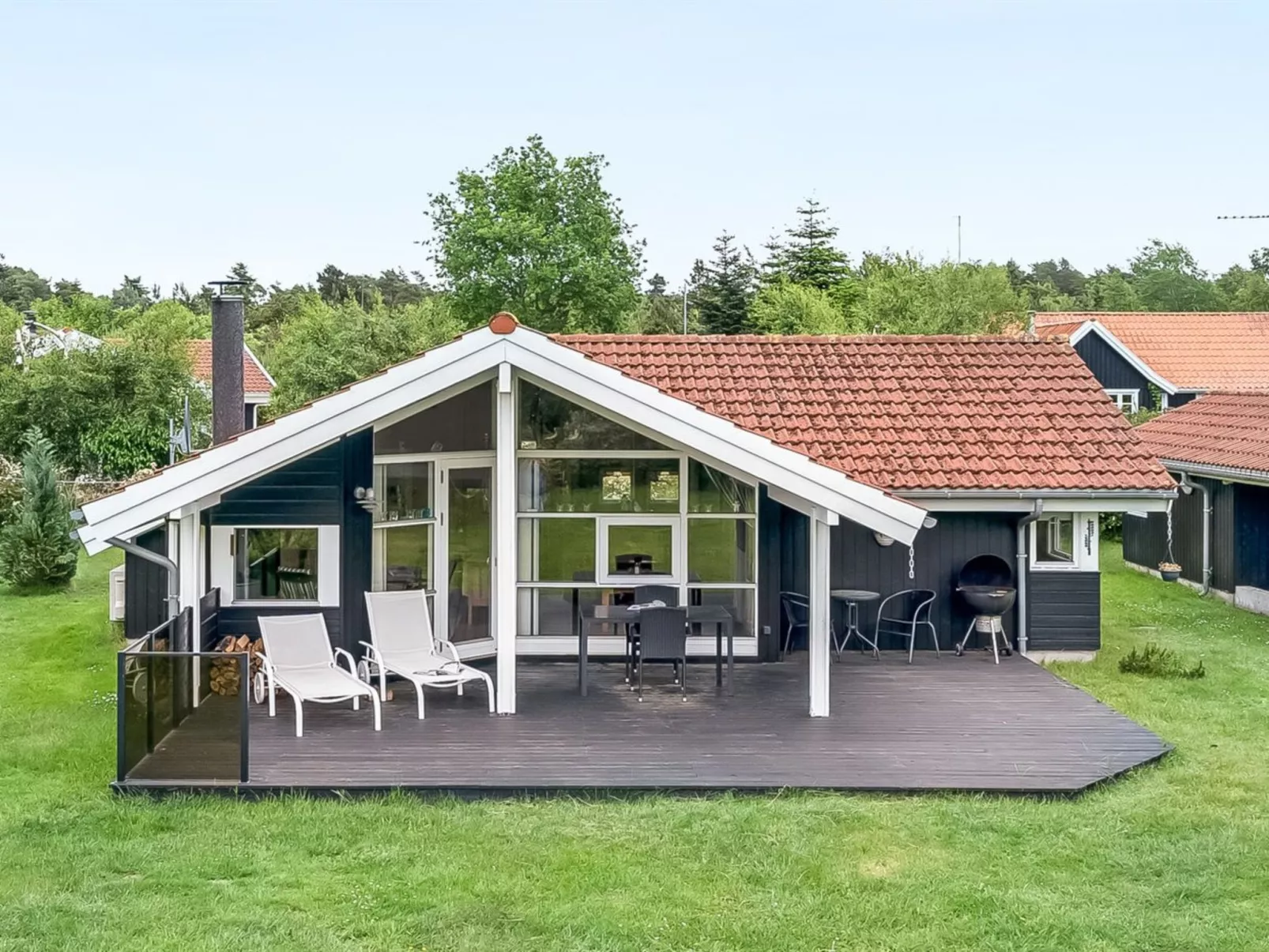 "Brynhild" - 400m from the sea-Buiten