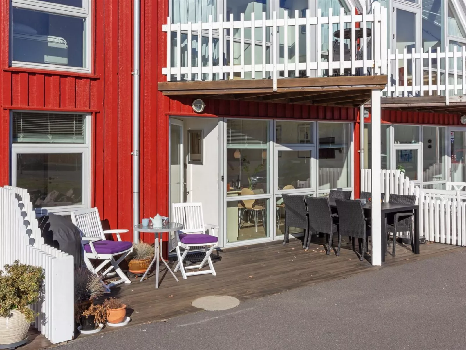 "Halldora" - 10m from the sea-Buiten