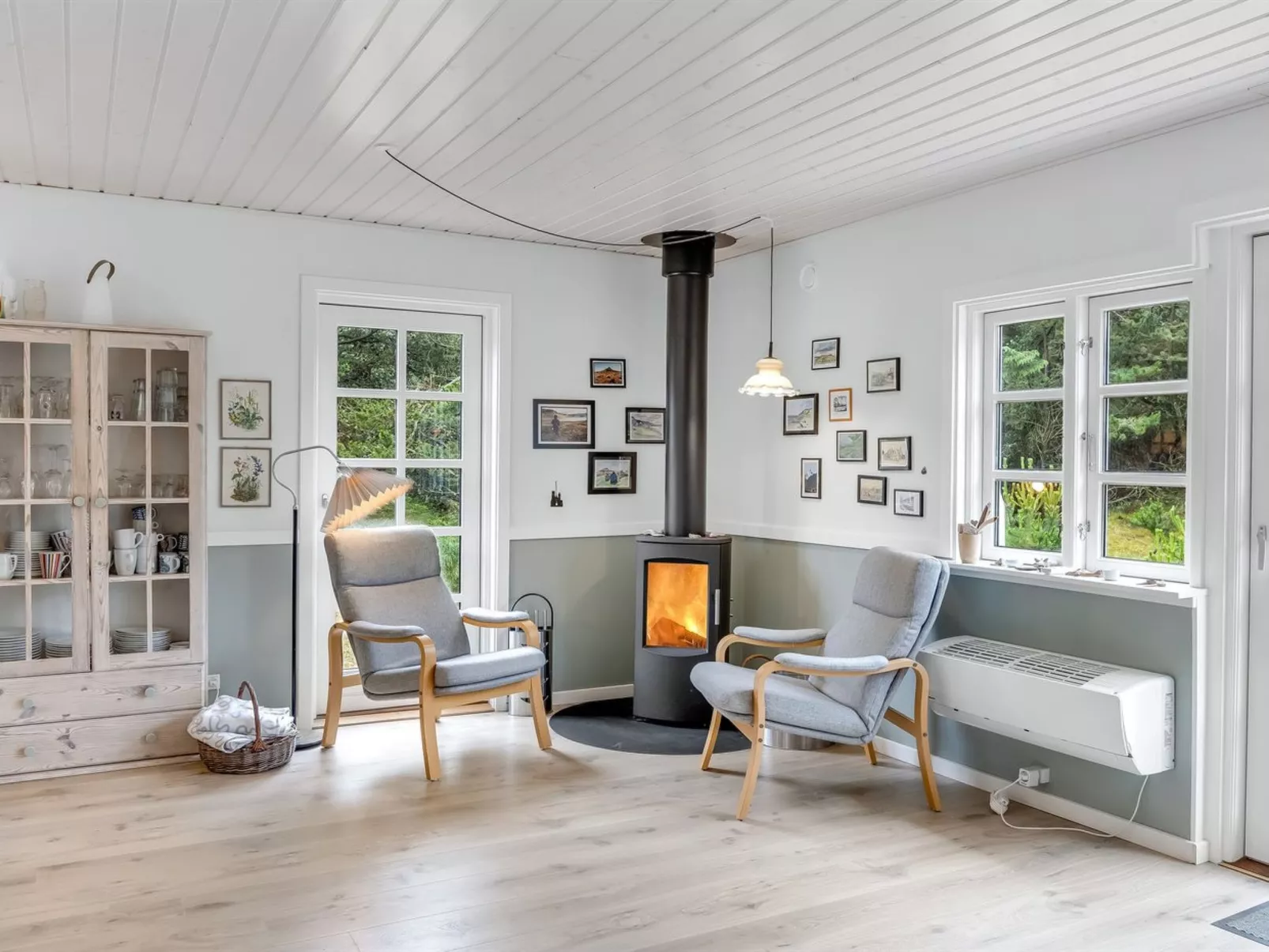 "Ruven" - 500m from the sea-Binnen