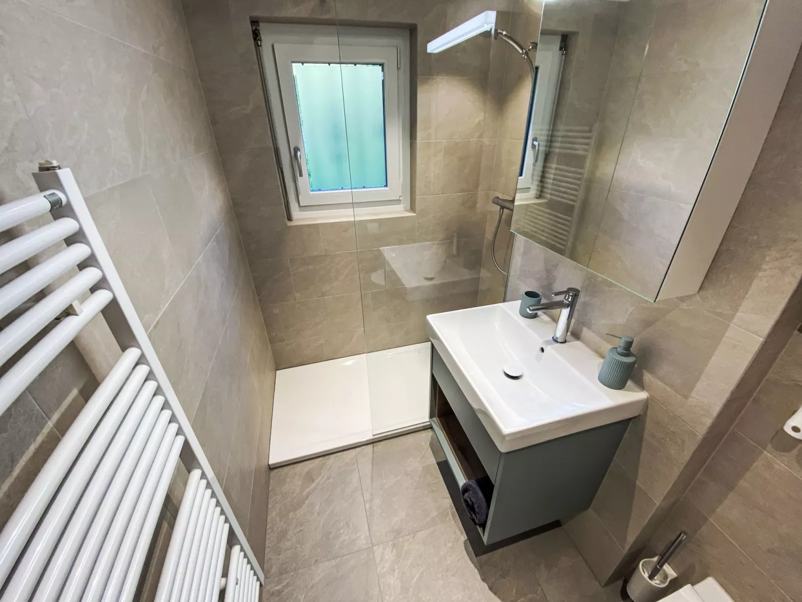 Haus Lotti Apt 203-Binnen