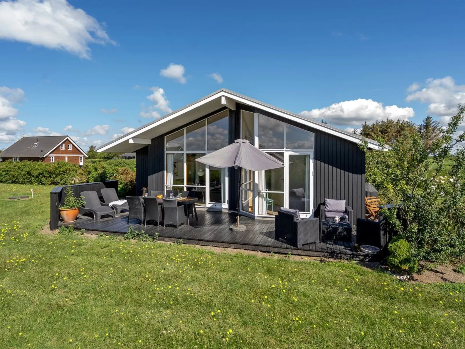 "Gudmunda" - 200m to the fjord-Buiten