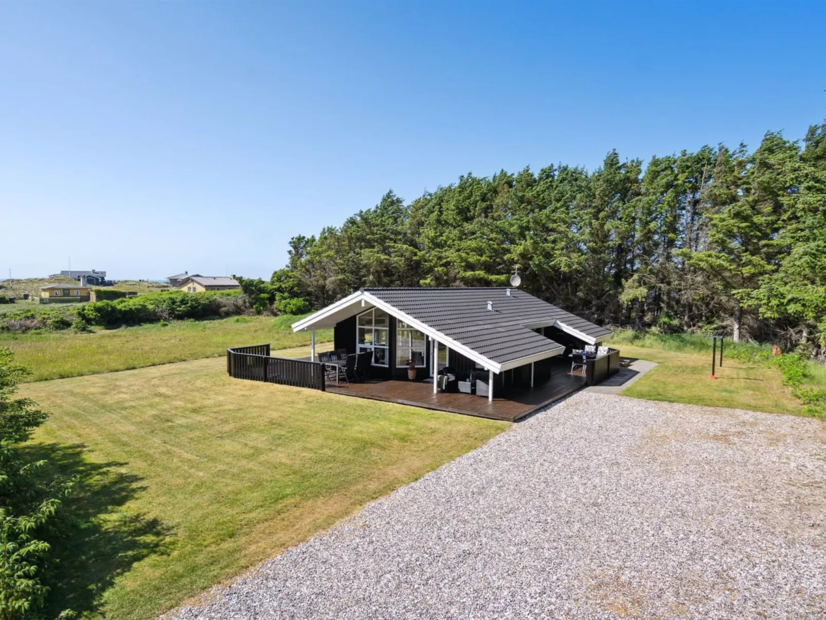 "Ilka" - 375m from the sea-Buiten