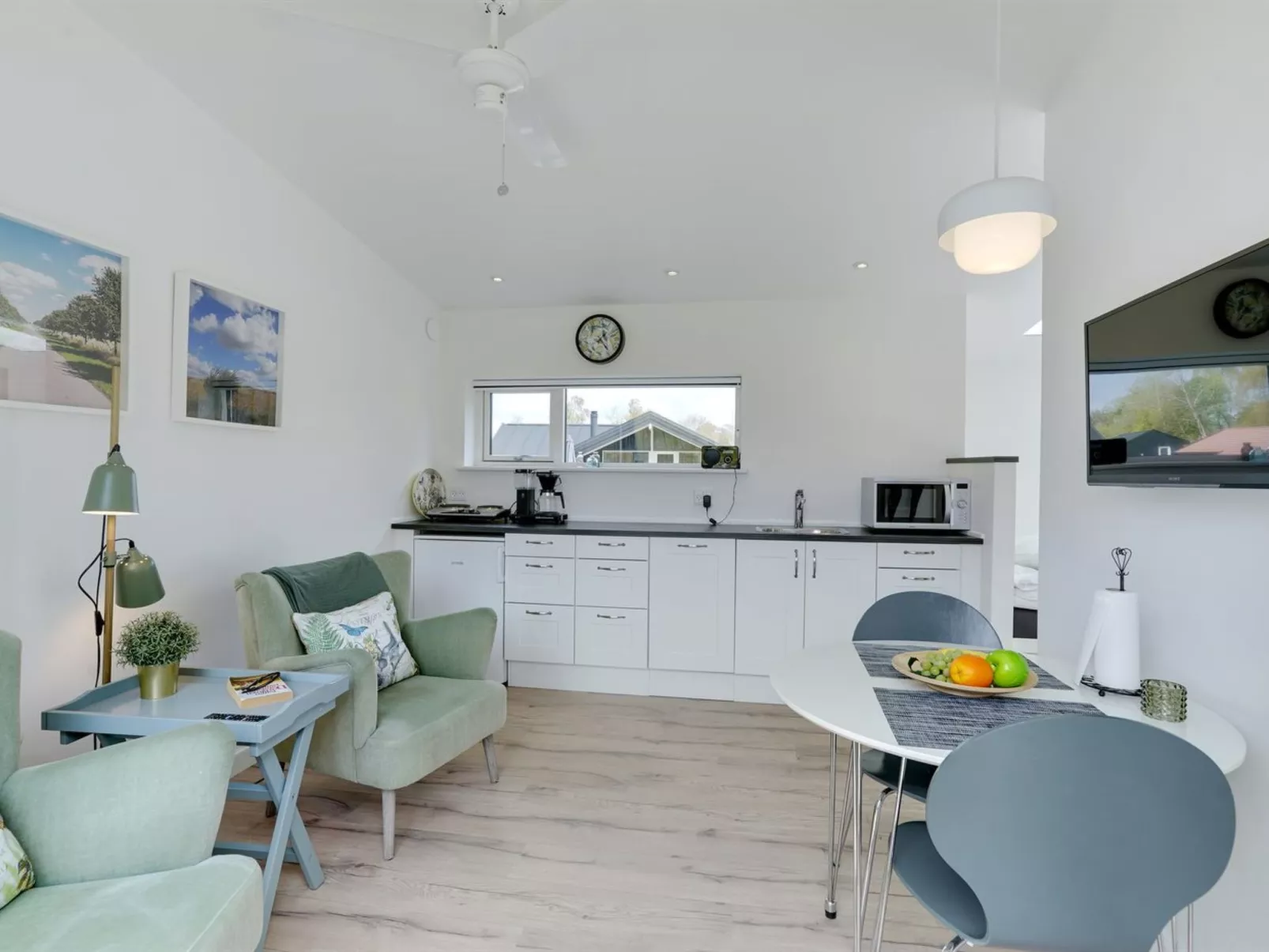 "Wehrhart" - 200m from the sea-Binnen