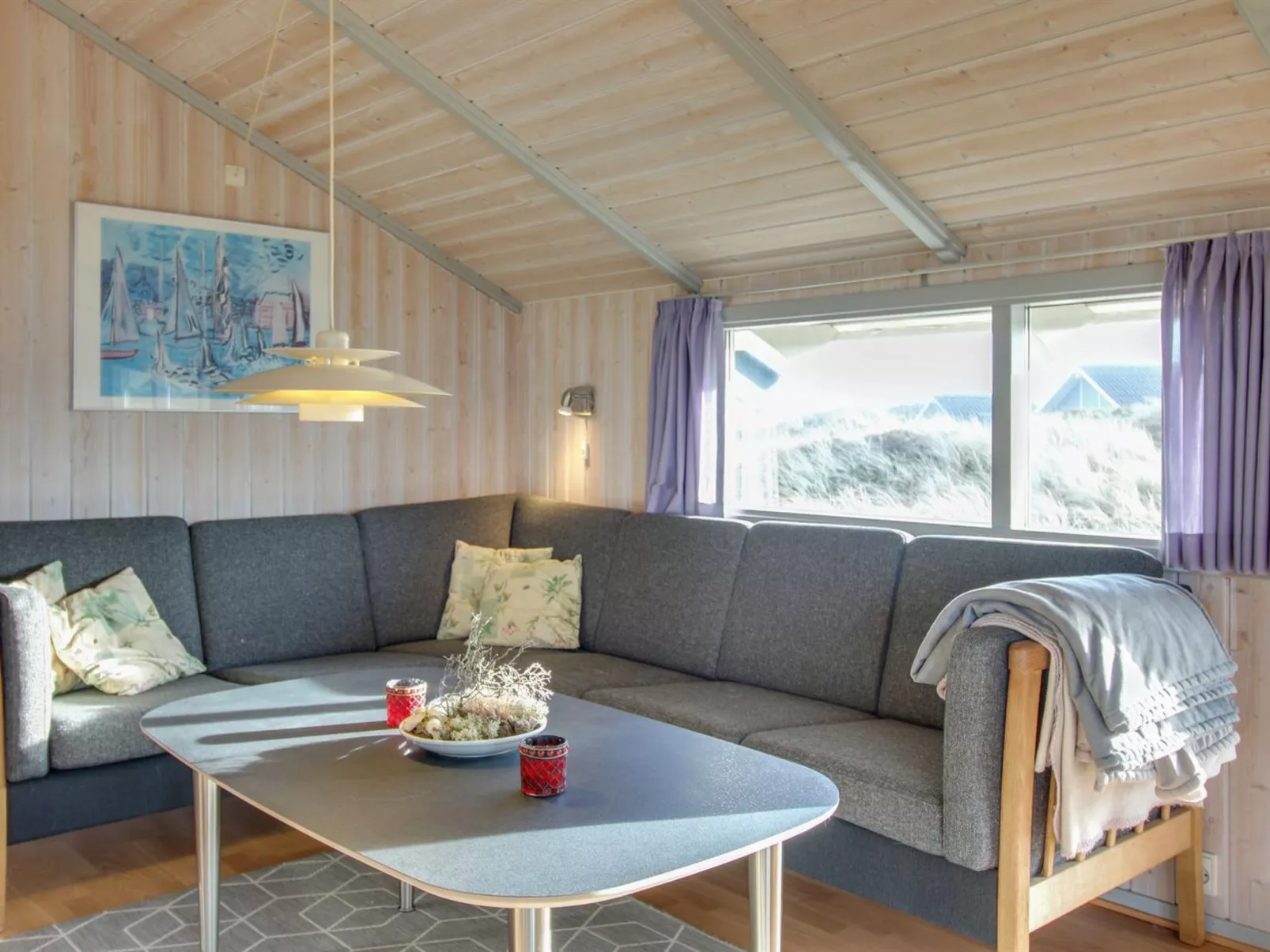 "Stian" - 200m from the sea-Binnen