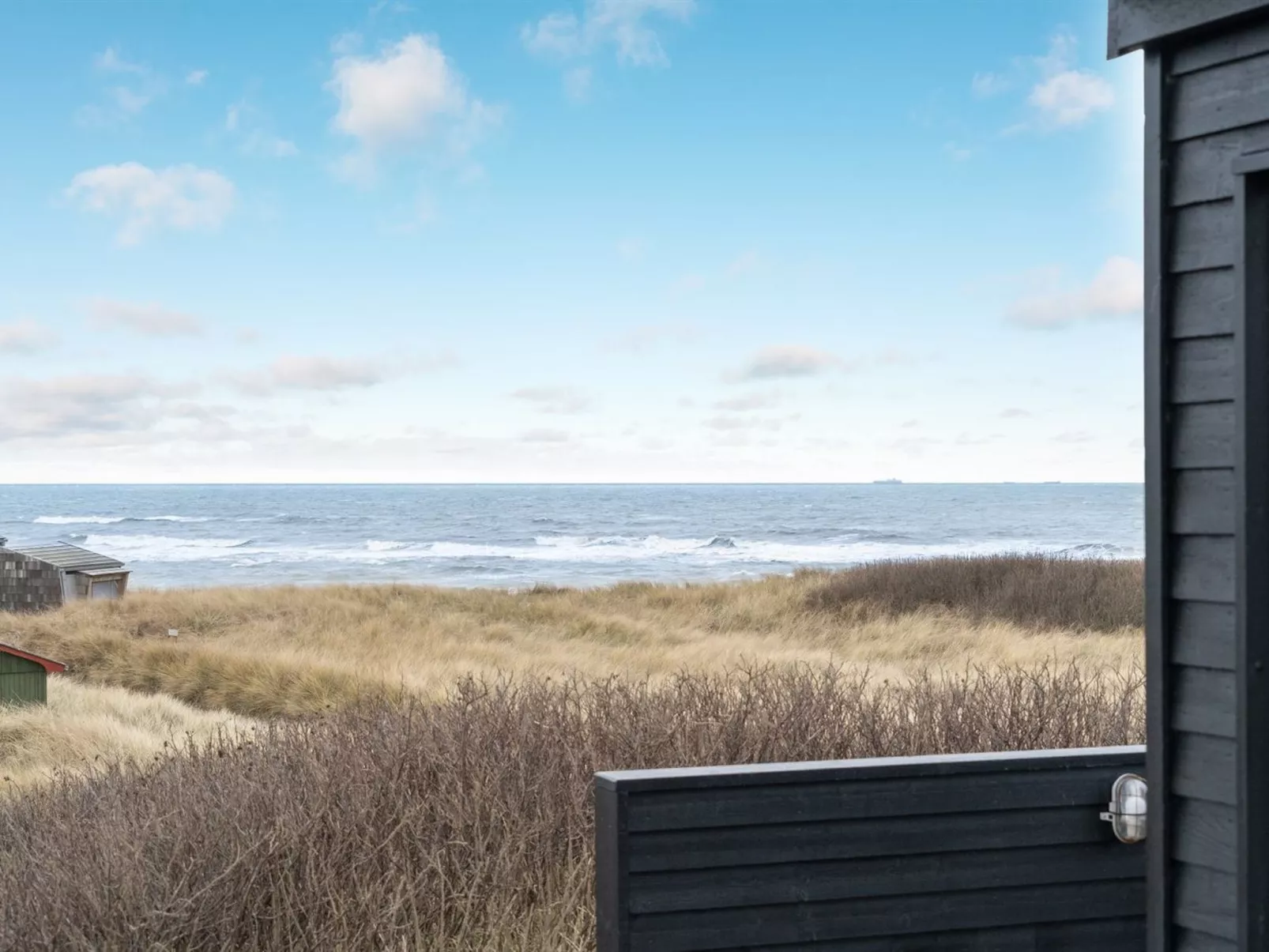 "Skade" - 75m from the sea-Buiten