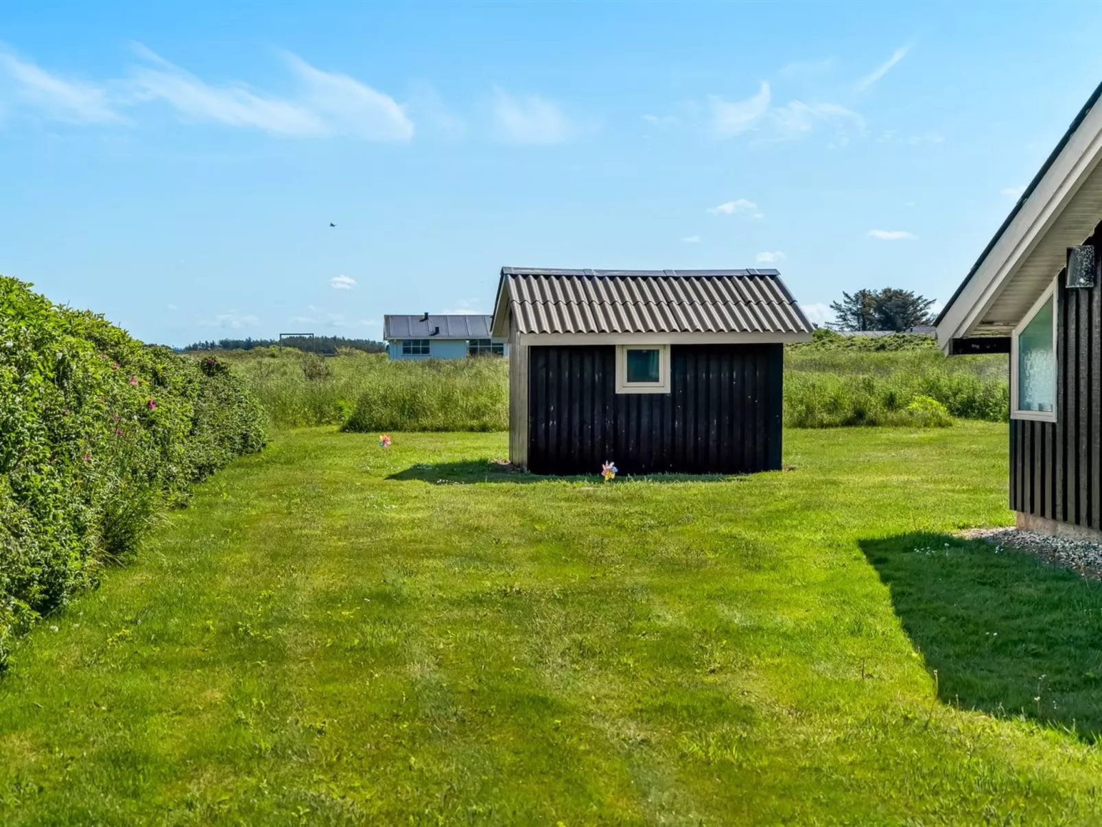 "Sina" - 300m from the sea-Buiten