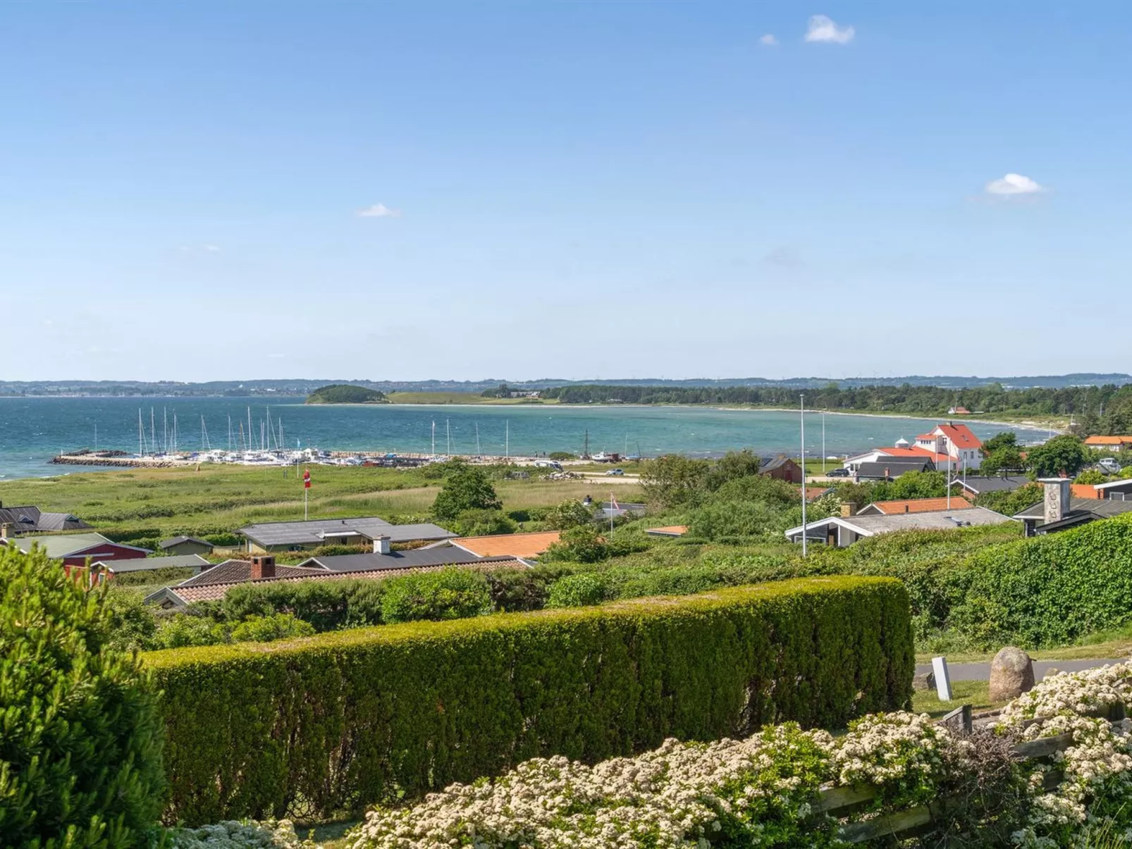 "Anniina" - 200m from the sea-Buiten