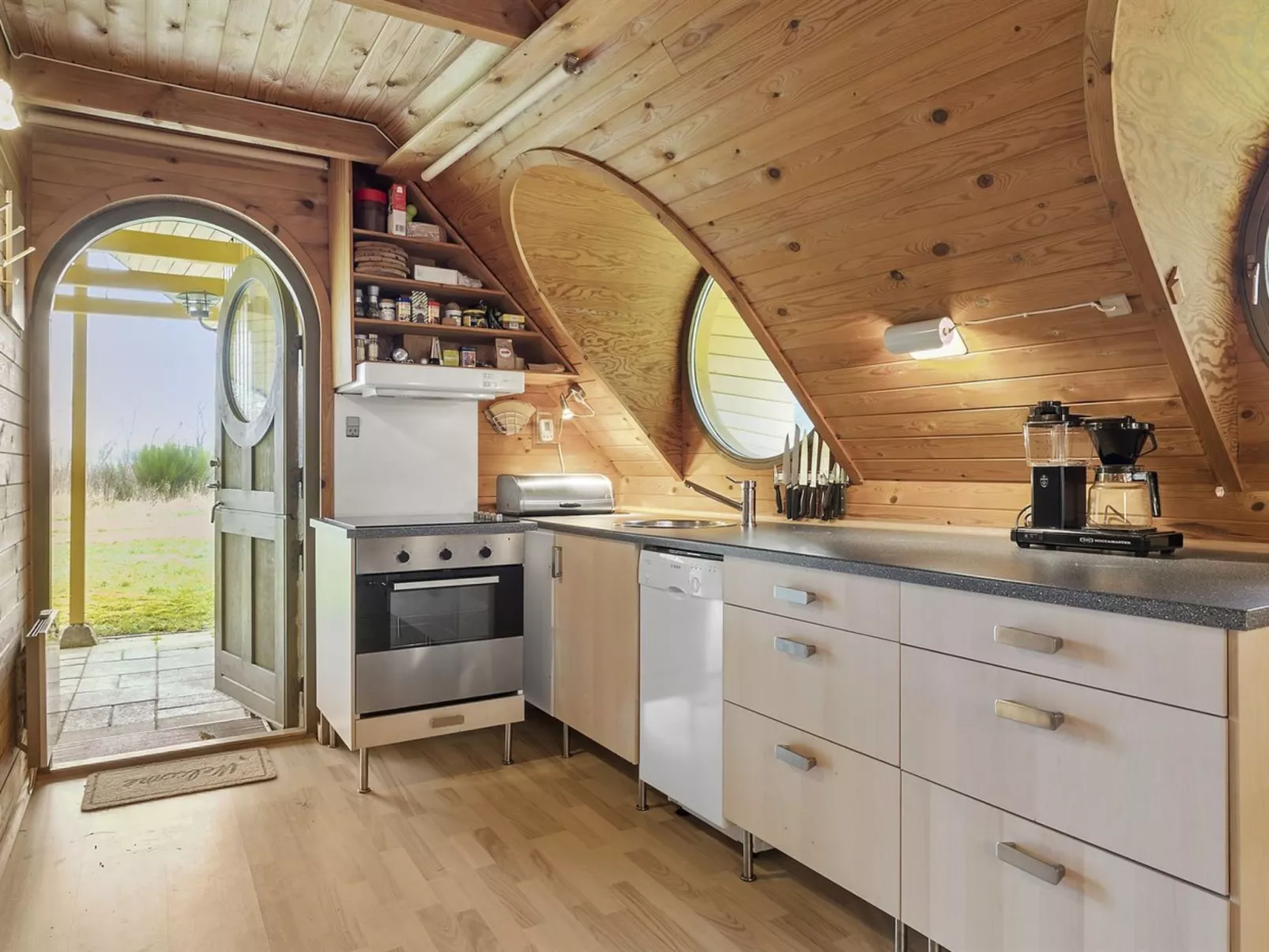 "Tally" - 800m to the fjord-Binnen