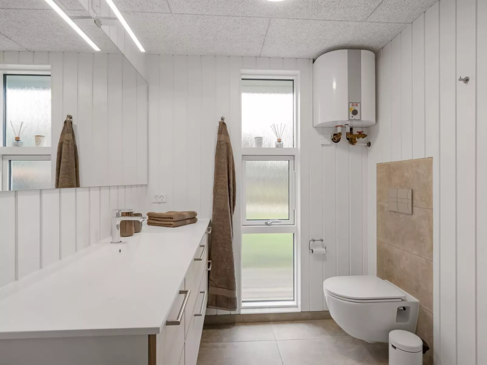 "Ridvan" - 500m from the sea-Binnen