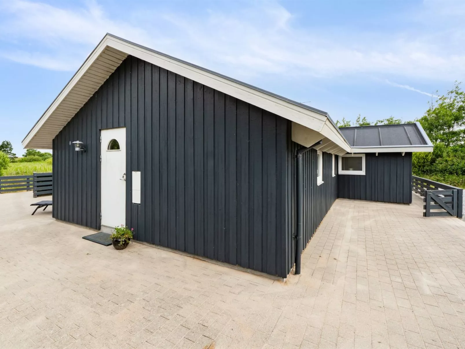 "Spurv" - 1.8km from the sea-Buiten