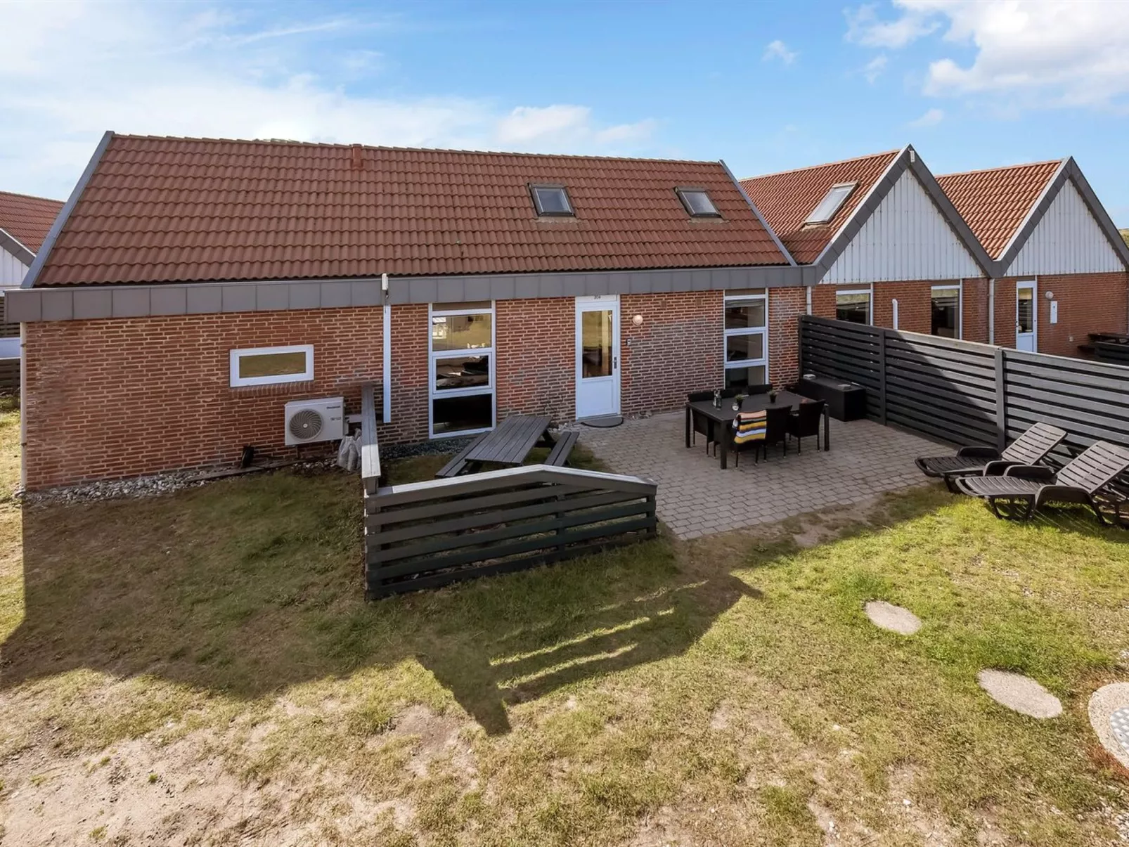 "Teresia" - 600m from the sea-Buiten