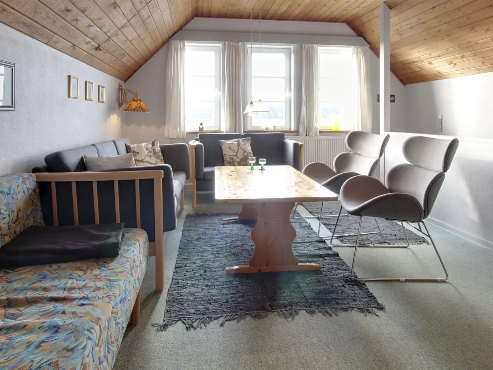 "Lynne" - 2.3km from the sea - Binnen