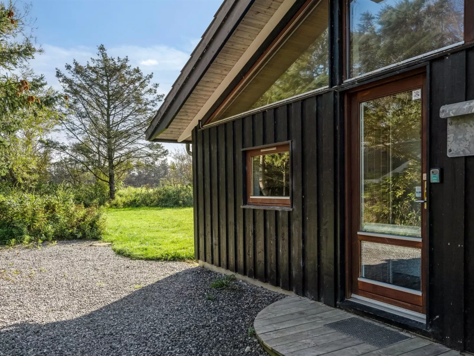 "Emeli" - 1.3km from the sea-Buiten