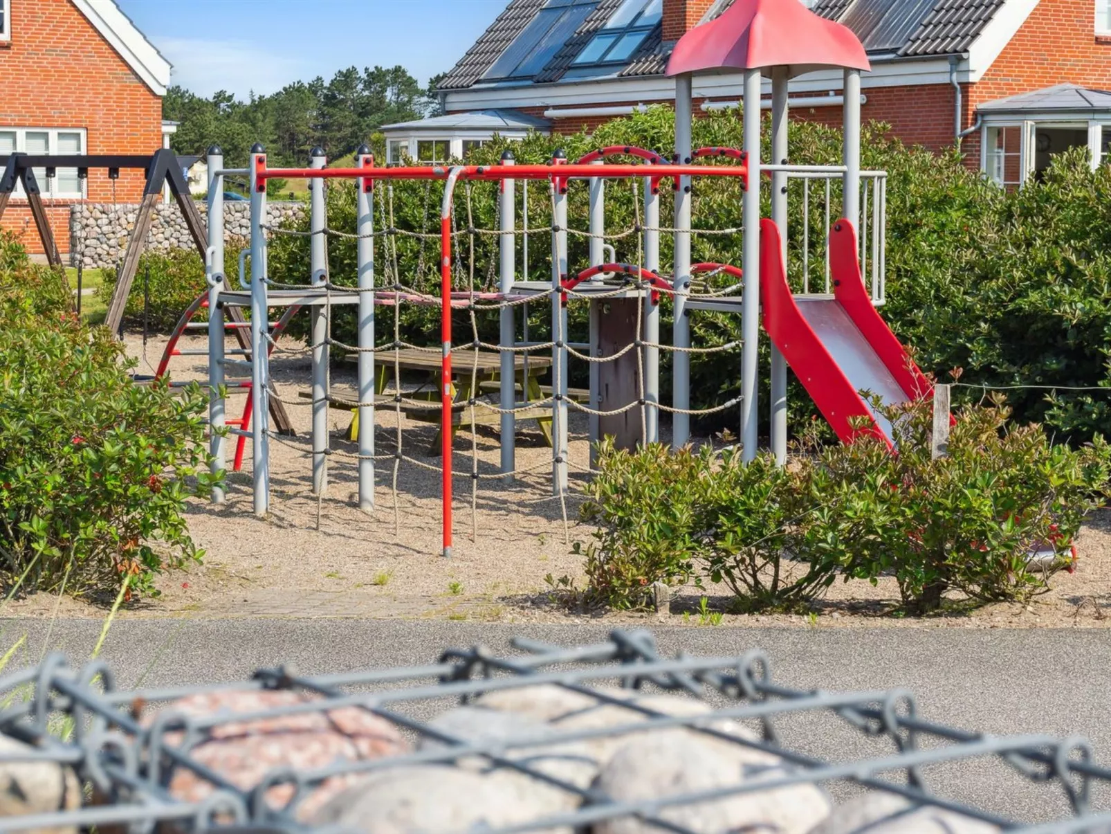 "Langsom" - 100m from the sea-Buiten