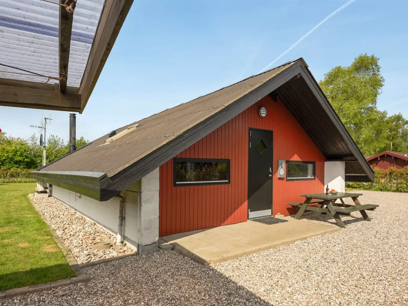 "Tican" - 400m from the sea-Buiten