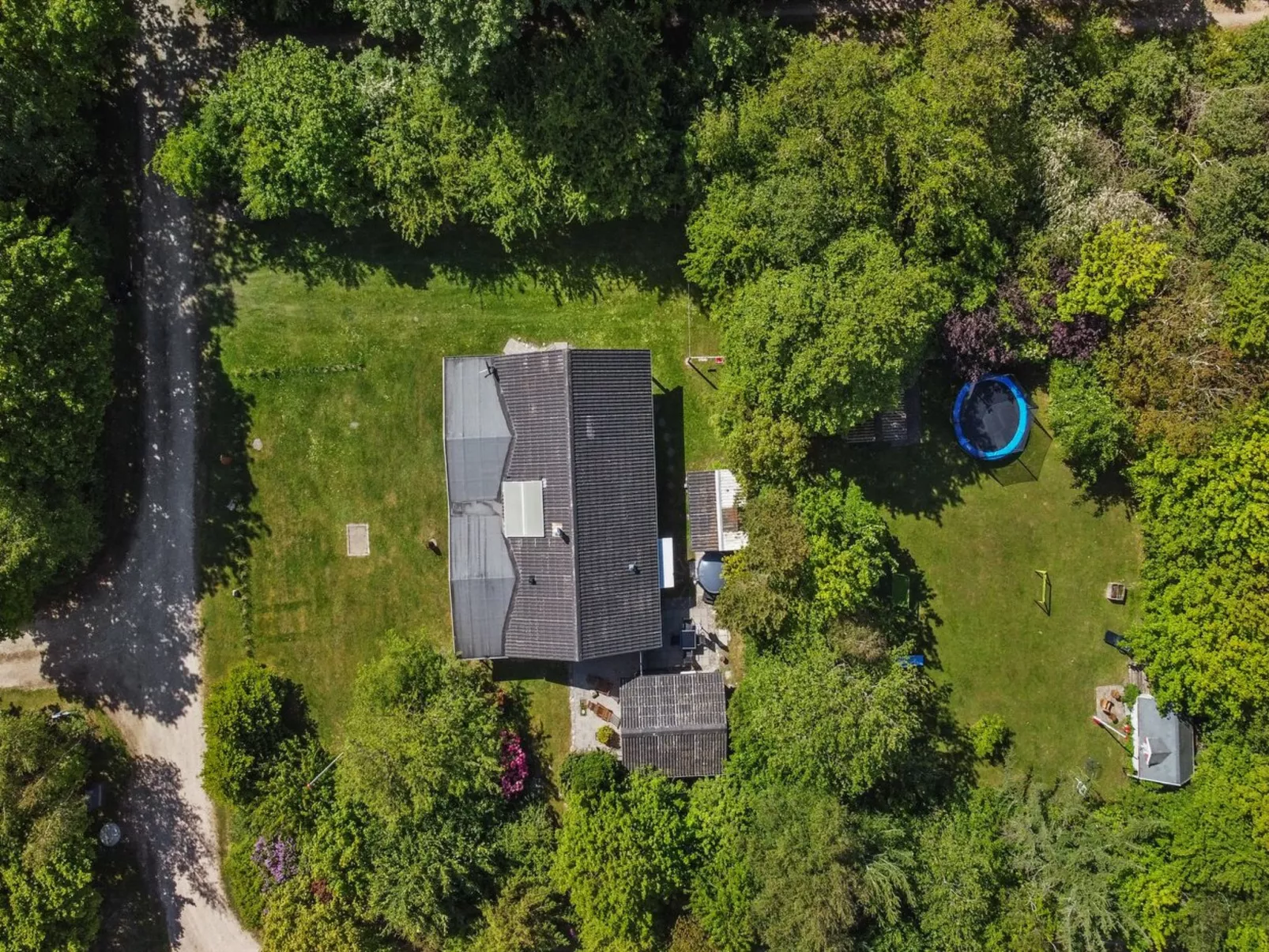 "Flugha" - 500m to the fjord-Buiten