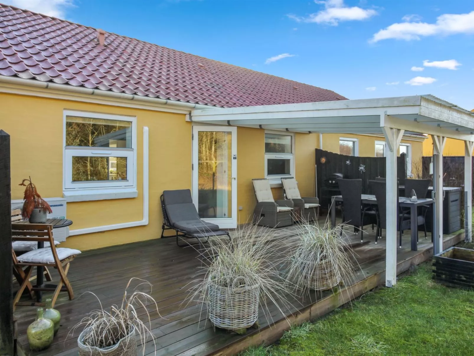 "Oddi" - 900m from the sea-Buiten