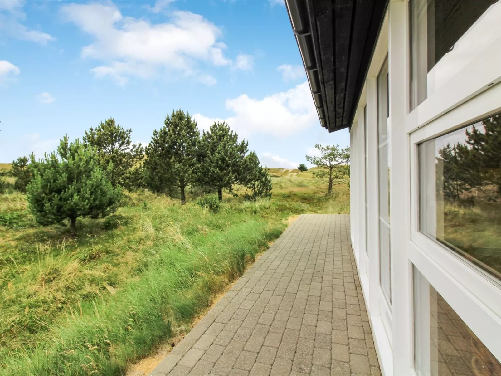 "Juste" - 2.2km from the sea-Buiten