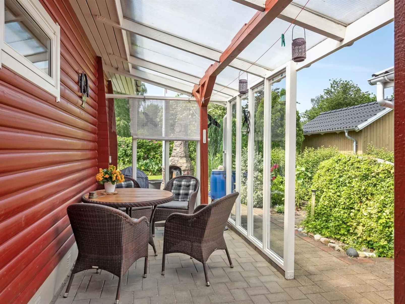 "Tess" - 50m from the sea-Buiten