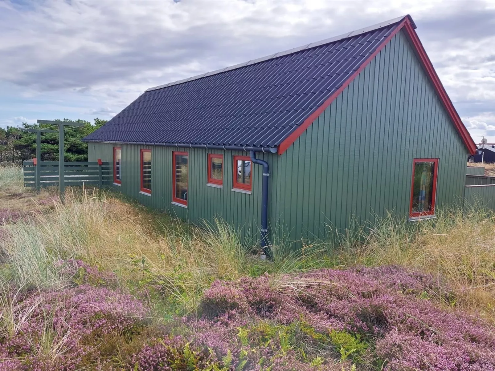 "Rayne" -  from the sea-Buiten