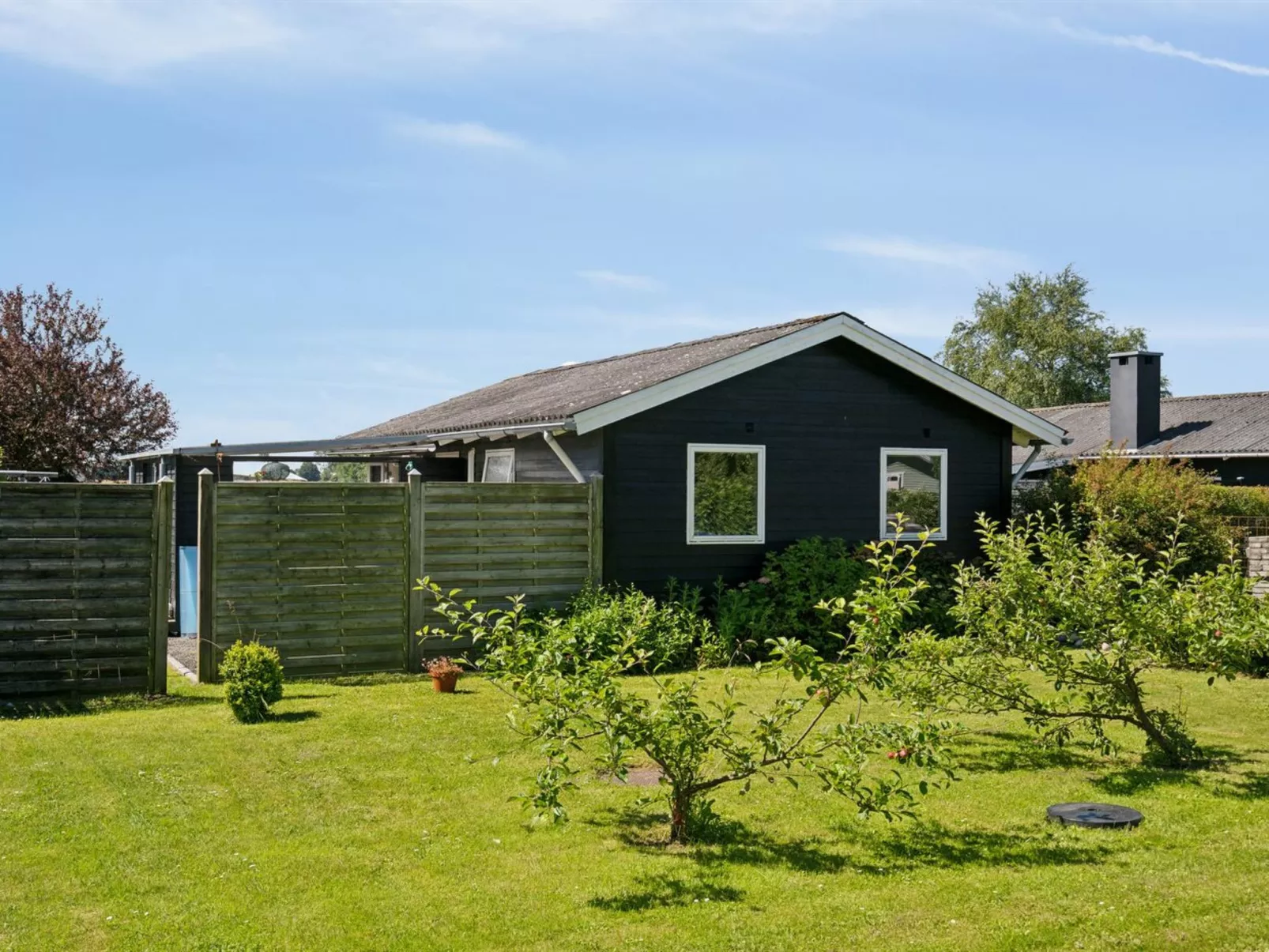 "Ainikki" - 200m from the sea-Buiten