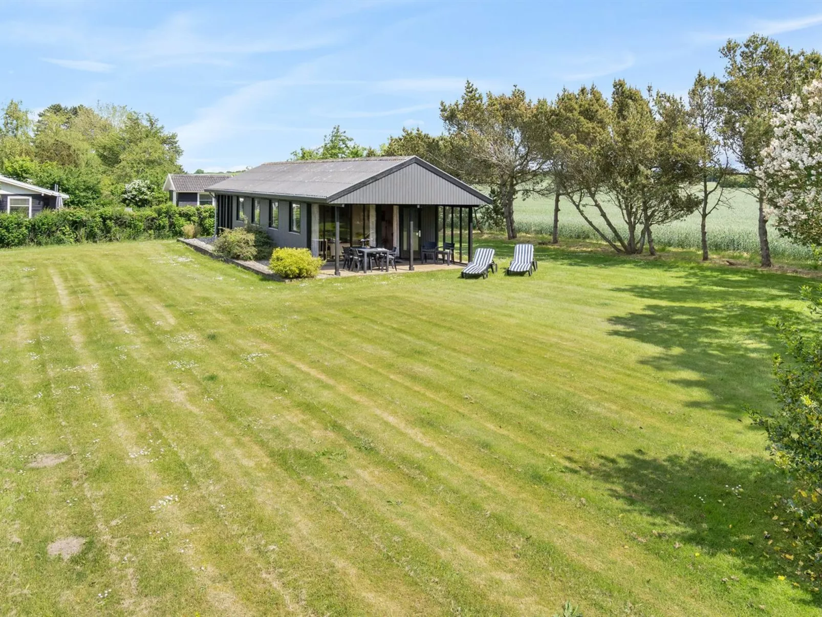 "Veljan" - 400m from the sea-Buiten