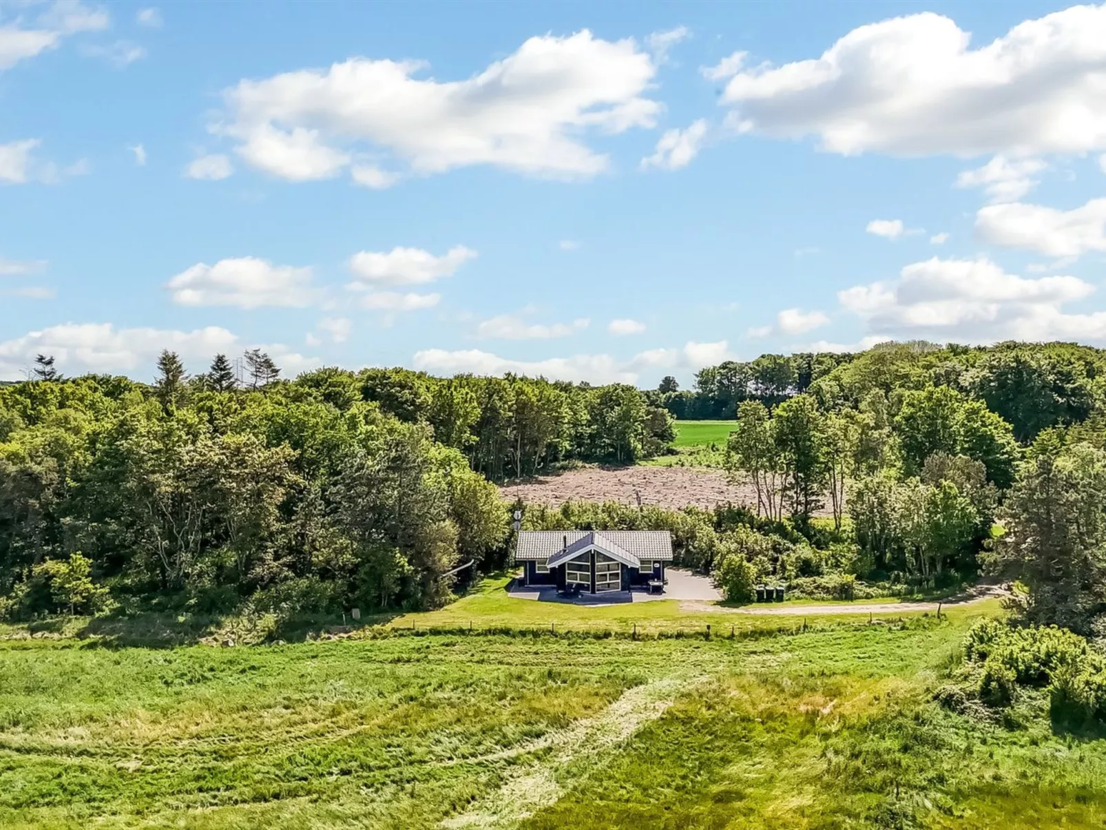 "Thorman" - 75m from the sea-Buiten