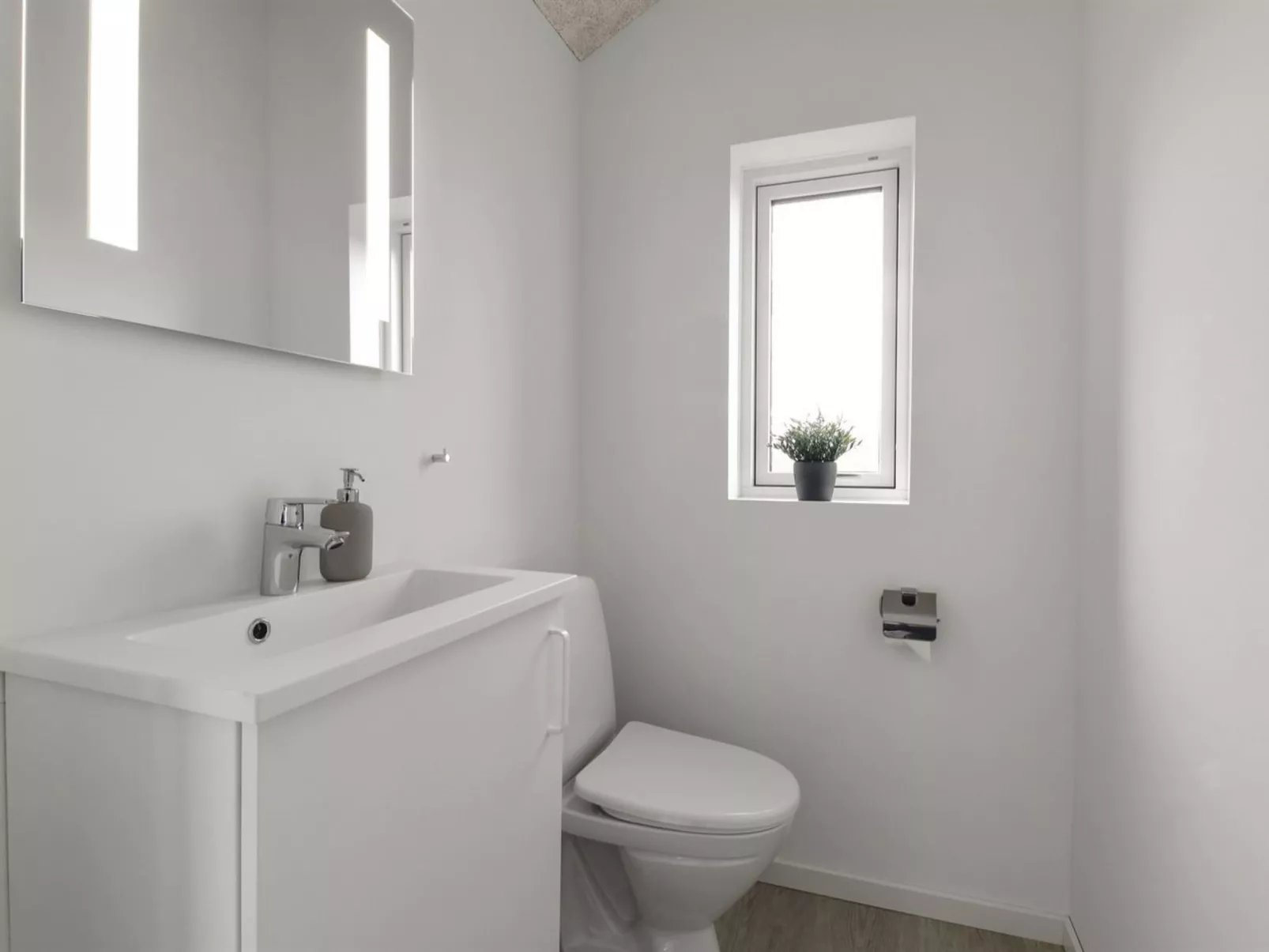 "Dwerg" - 1.5km from the sea-Binnen