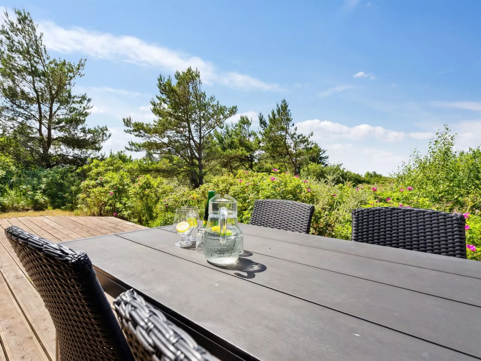 "Athalia" - 2.4km from the sea-Buiten