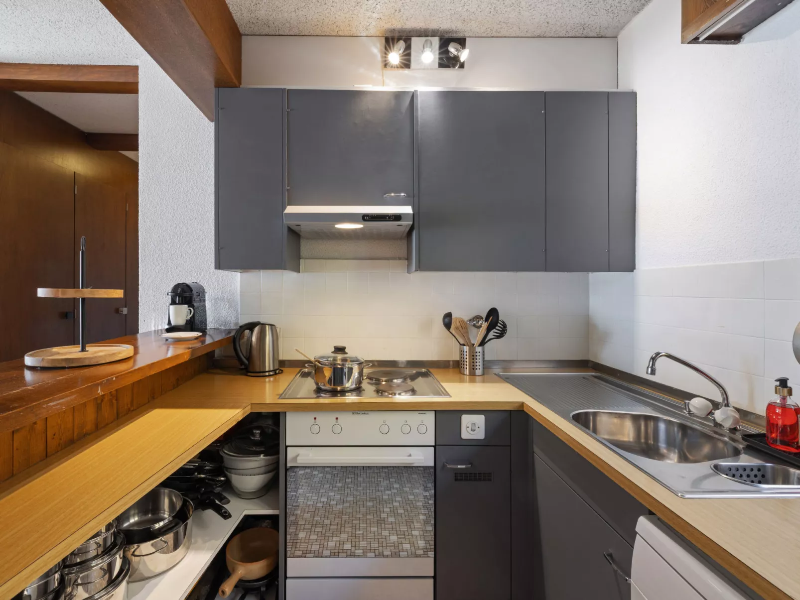 Lisière-Sud A 17-Binnen