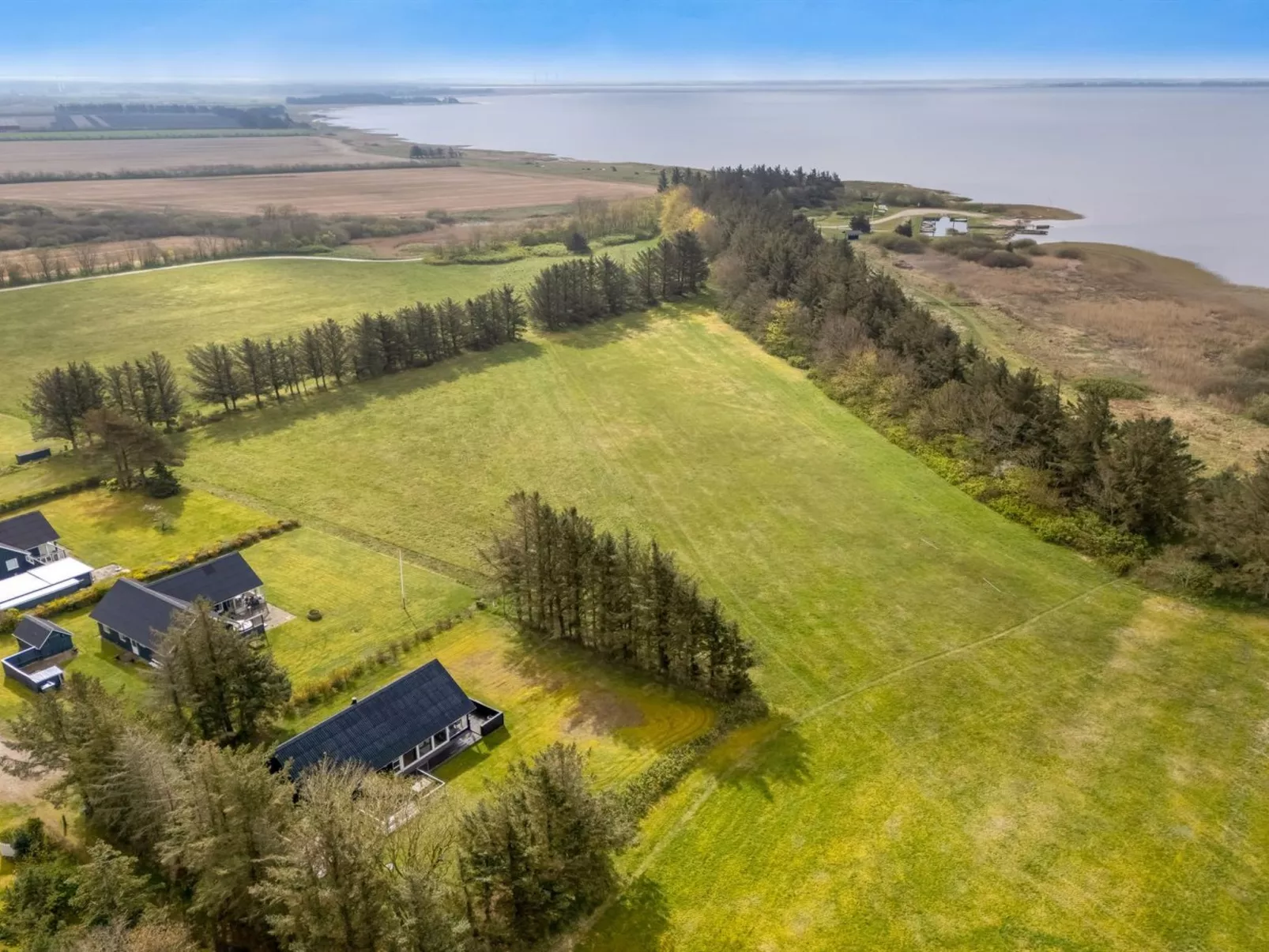 "Aleida" - 100m to the fjord-Buiten