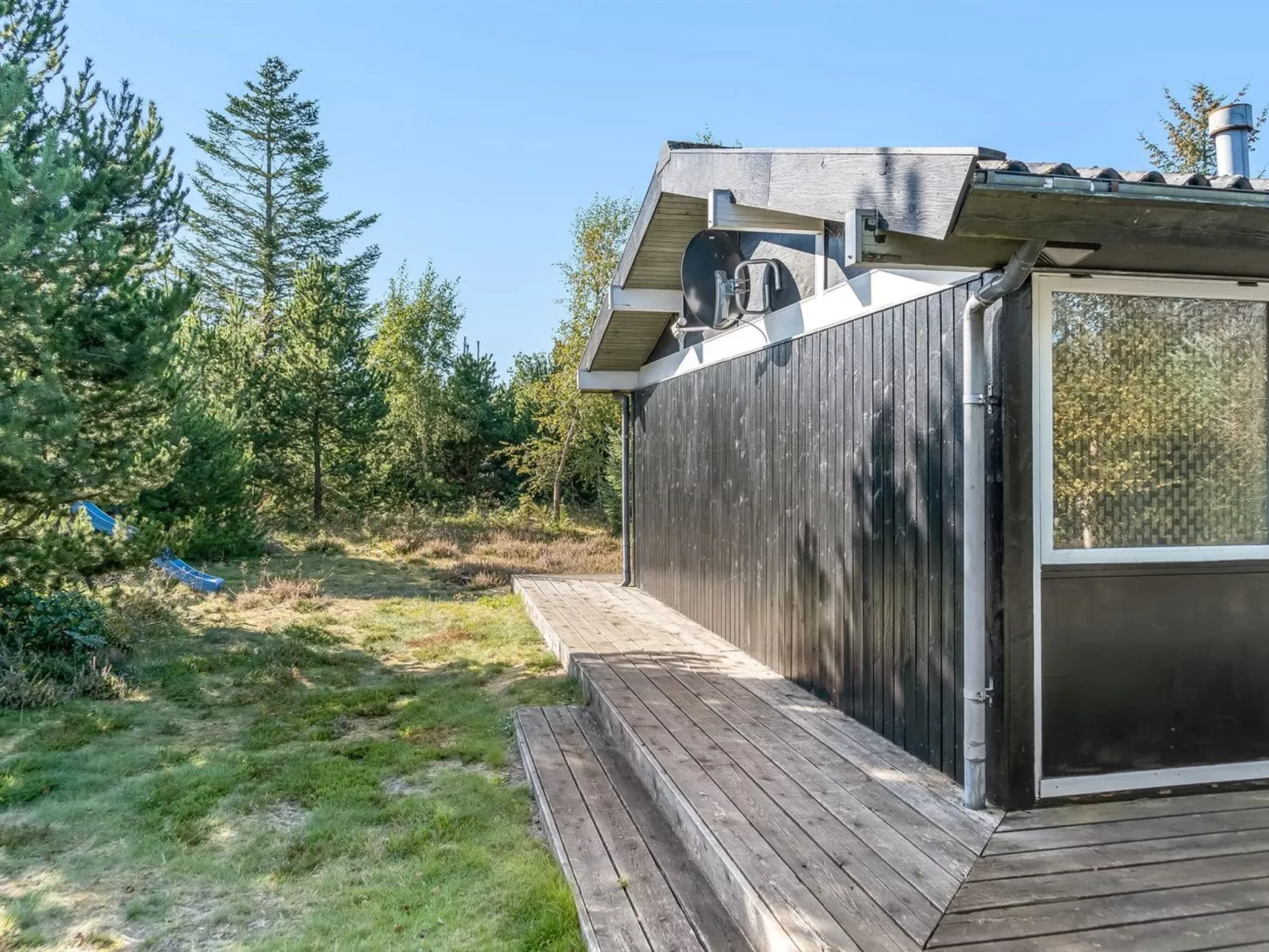 "Thomine" - 200m from the sea-Buiten