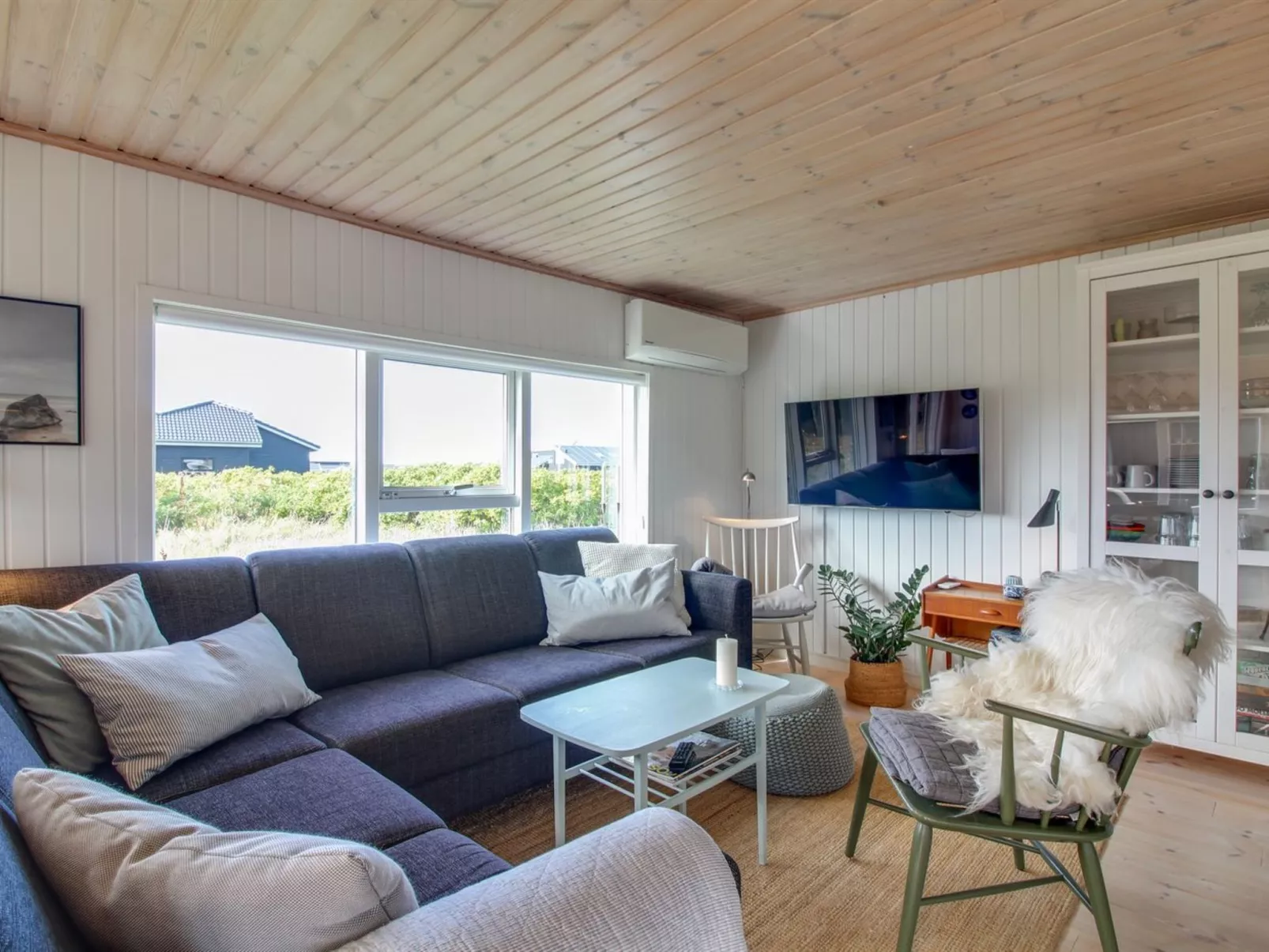 "Dodo" - 500m from the sea-Binnen