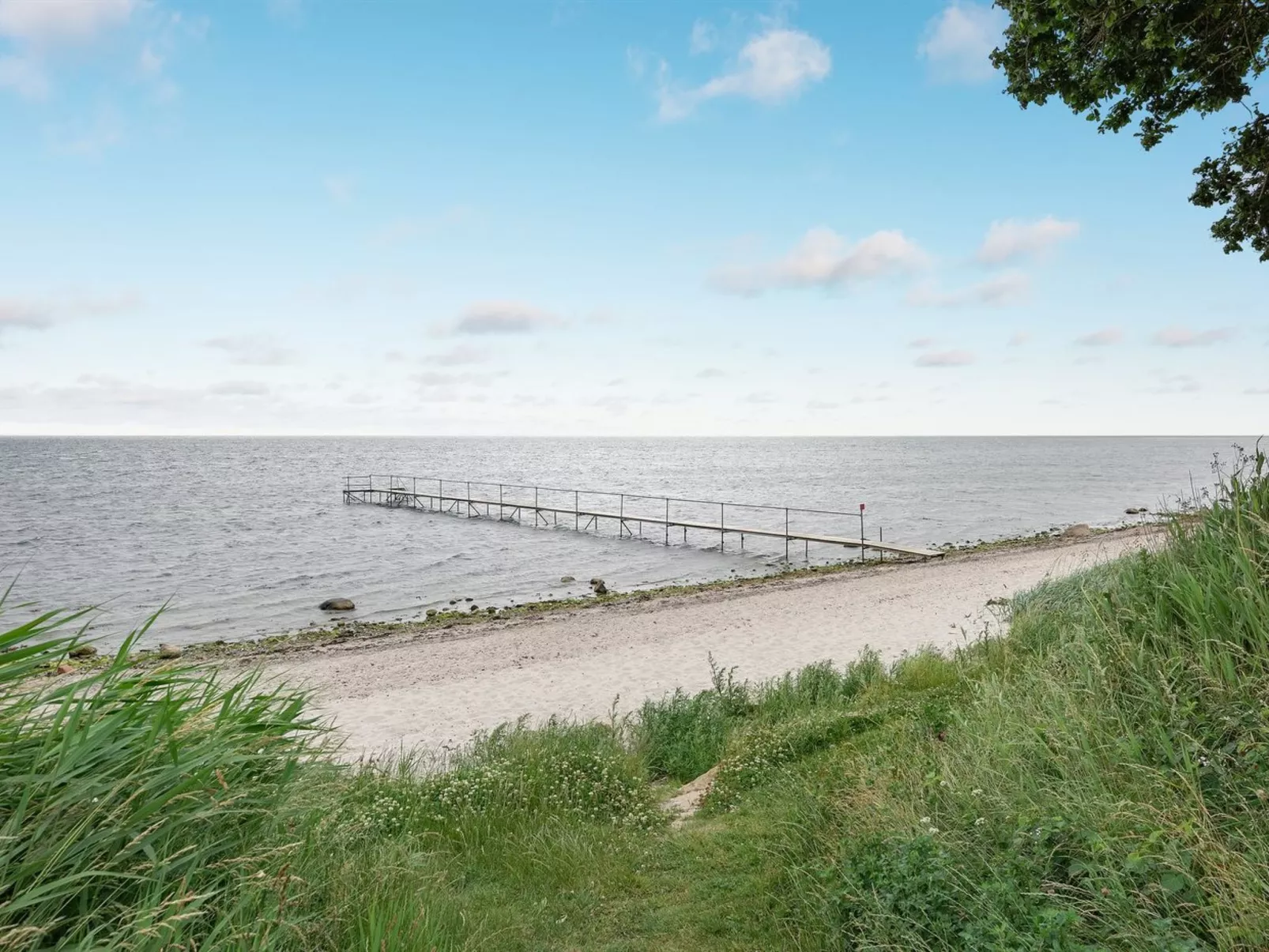 "Birge" - 200m from the sea-Buiten