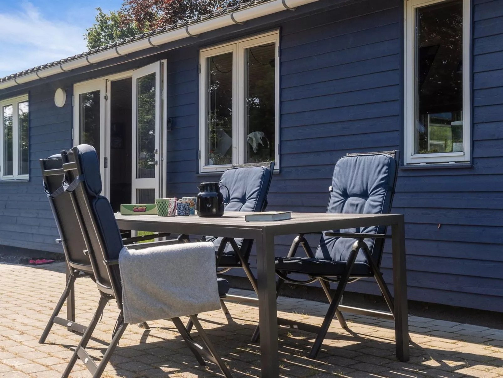 "Winona" - 300m from the sea-Buiten