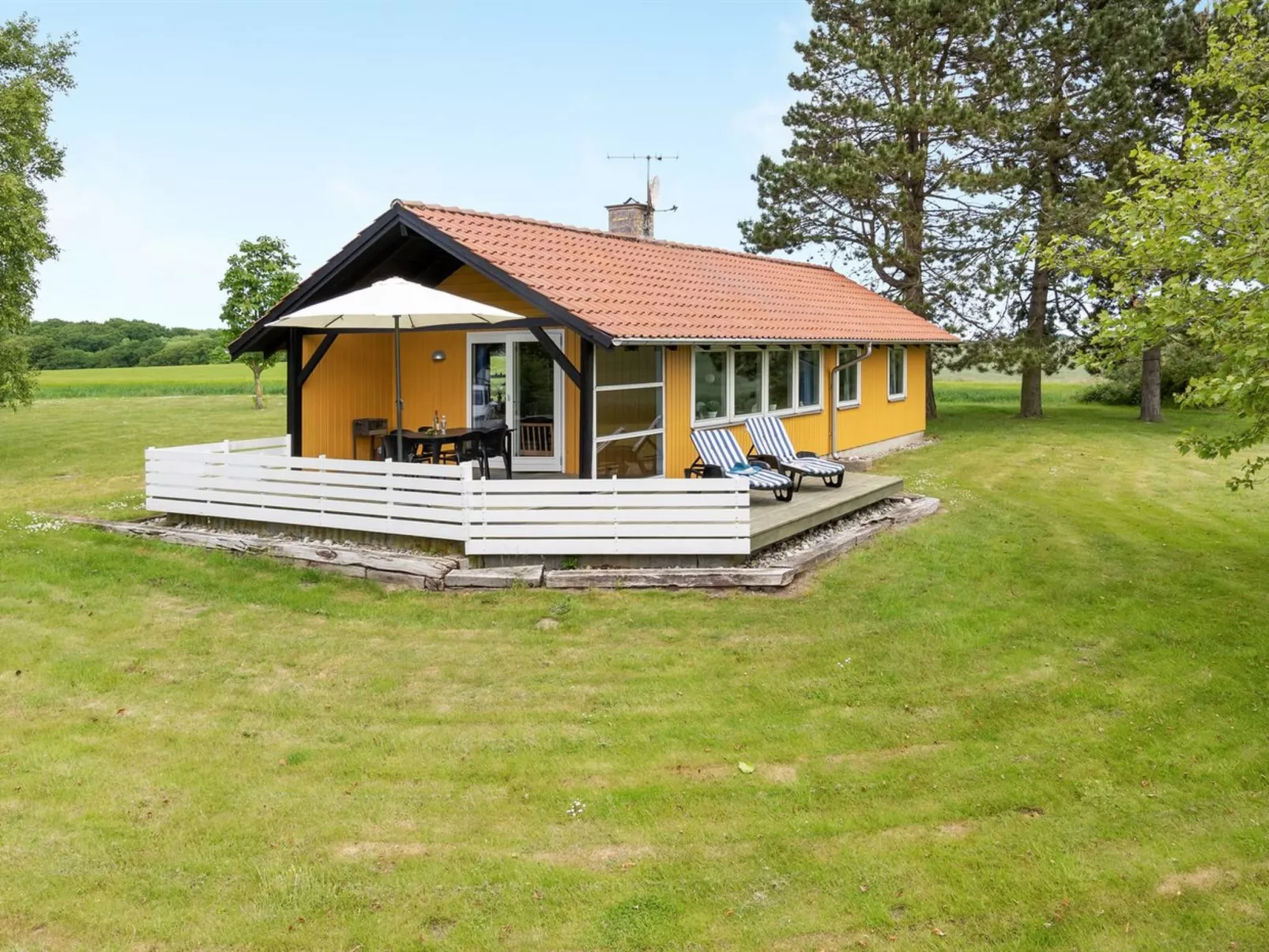 "Janne" - 400m from the sea-Buiten