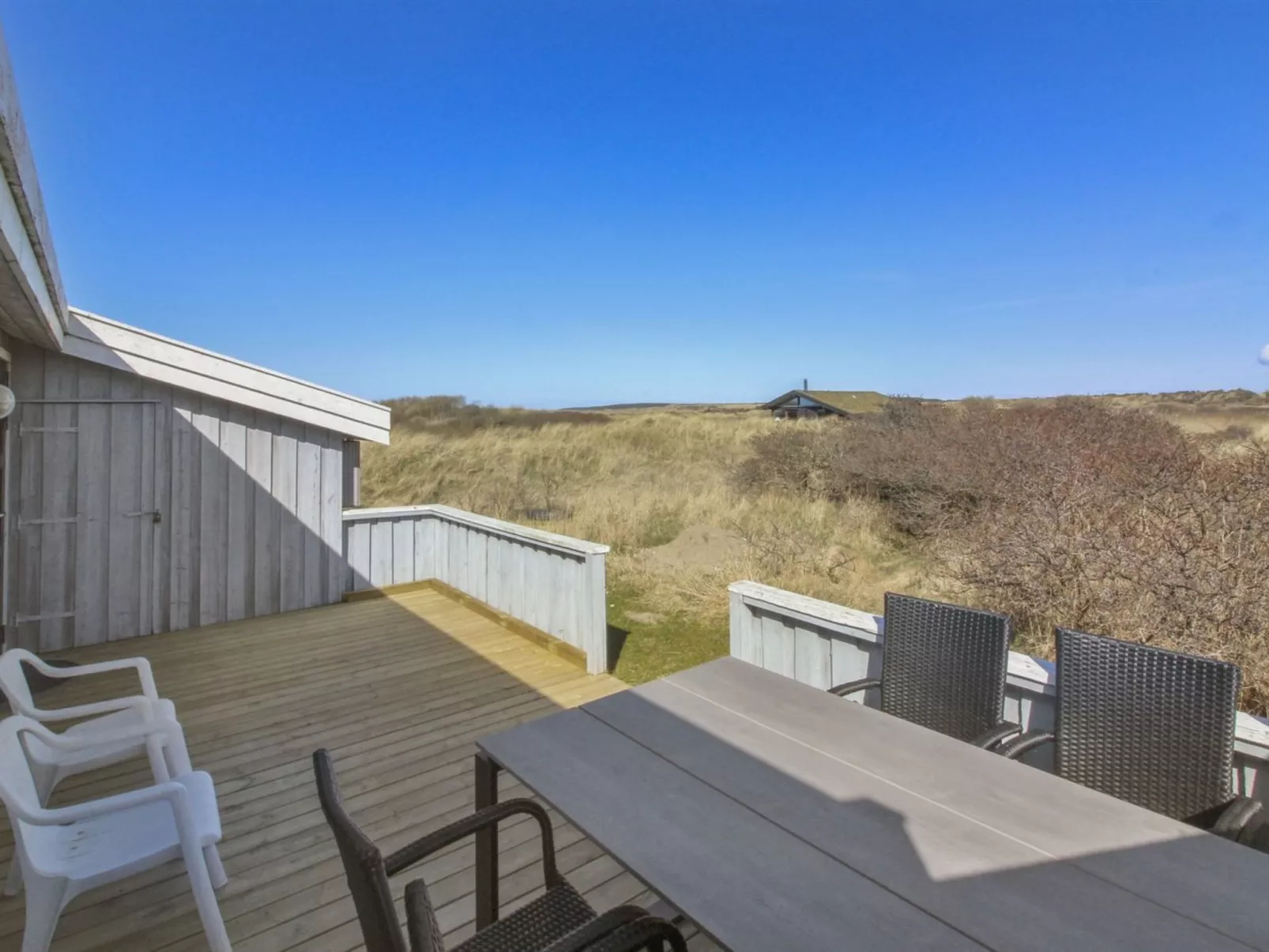 "Styrman" - 600m from the sea-Buiten