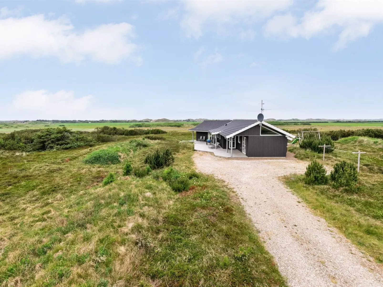 "Luzia" - 1.2km from the sea-Buiten