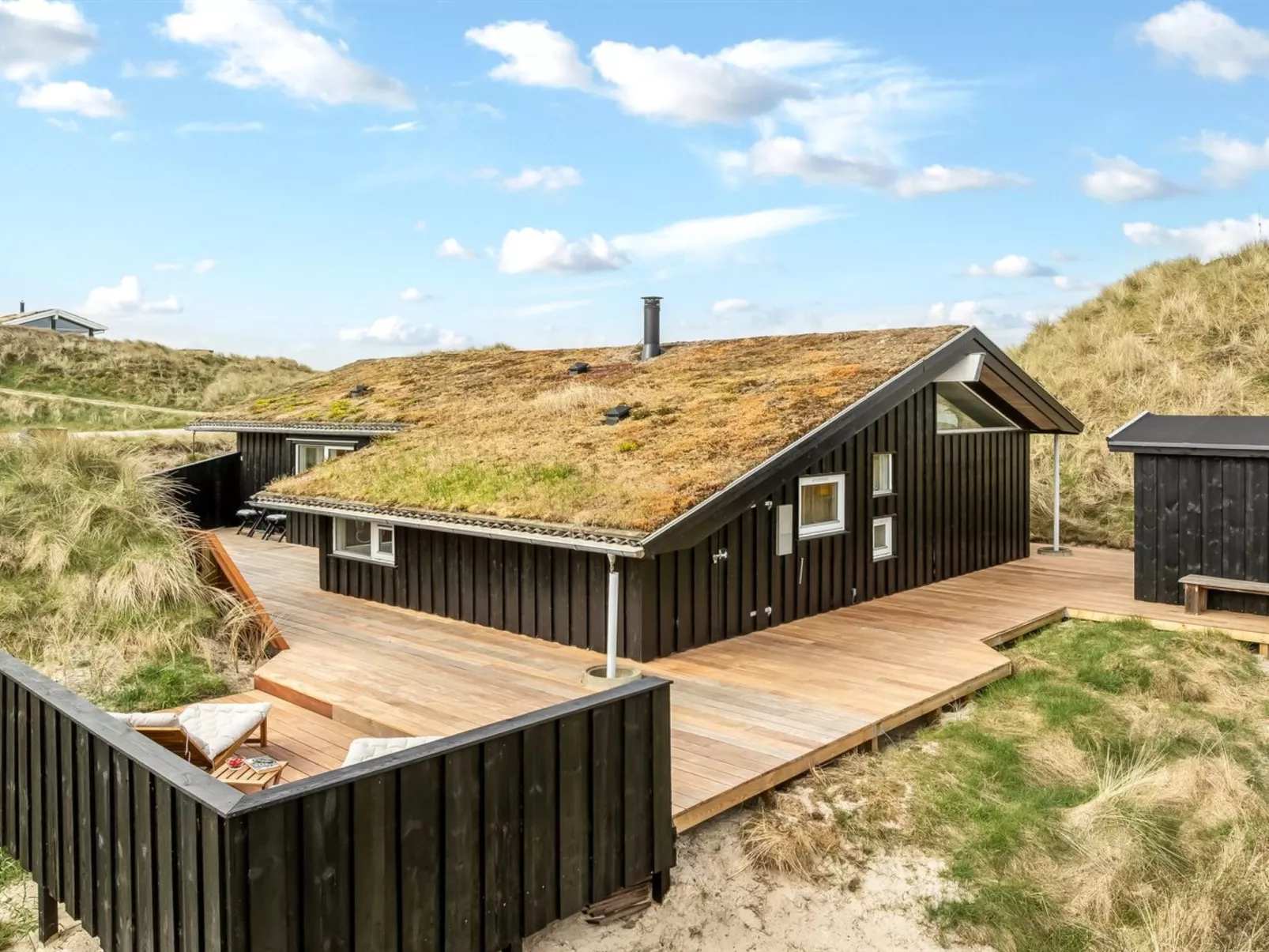 "Nielsigne" - 400m from the sea-Buiten