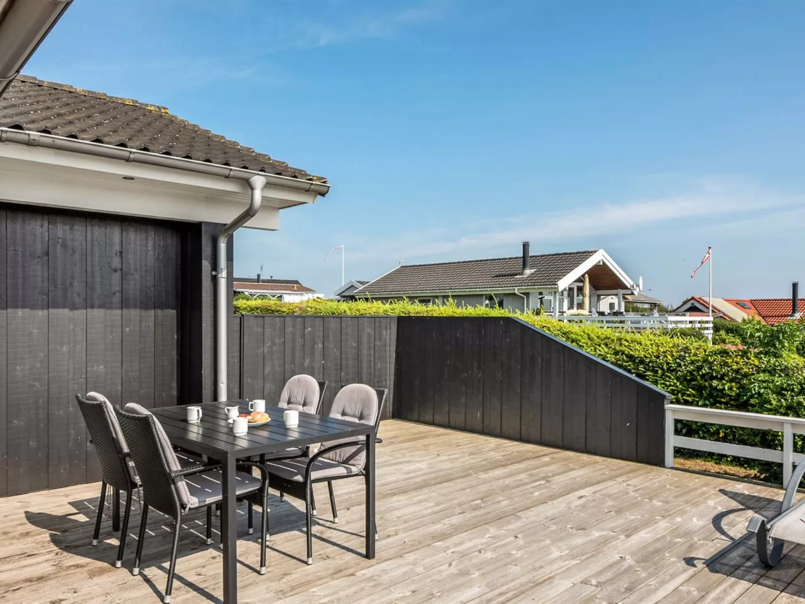 "Maj" - 150m from the sea-Buiten