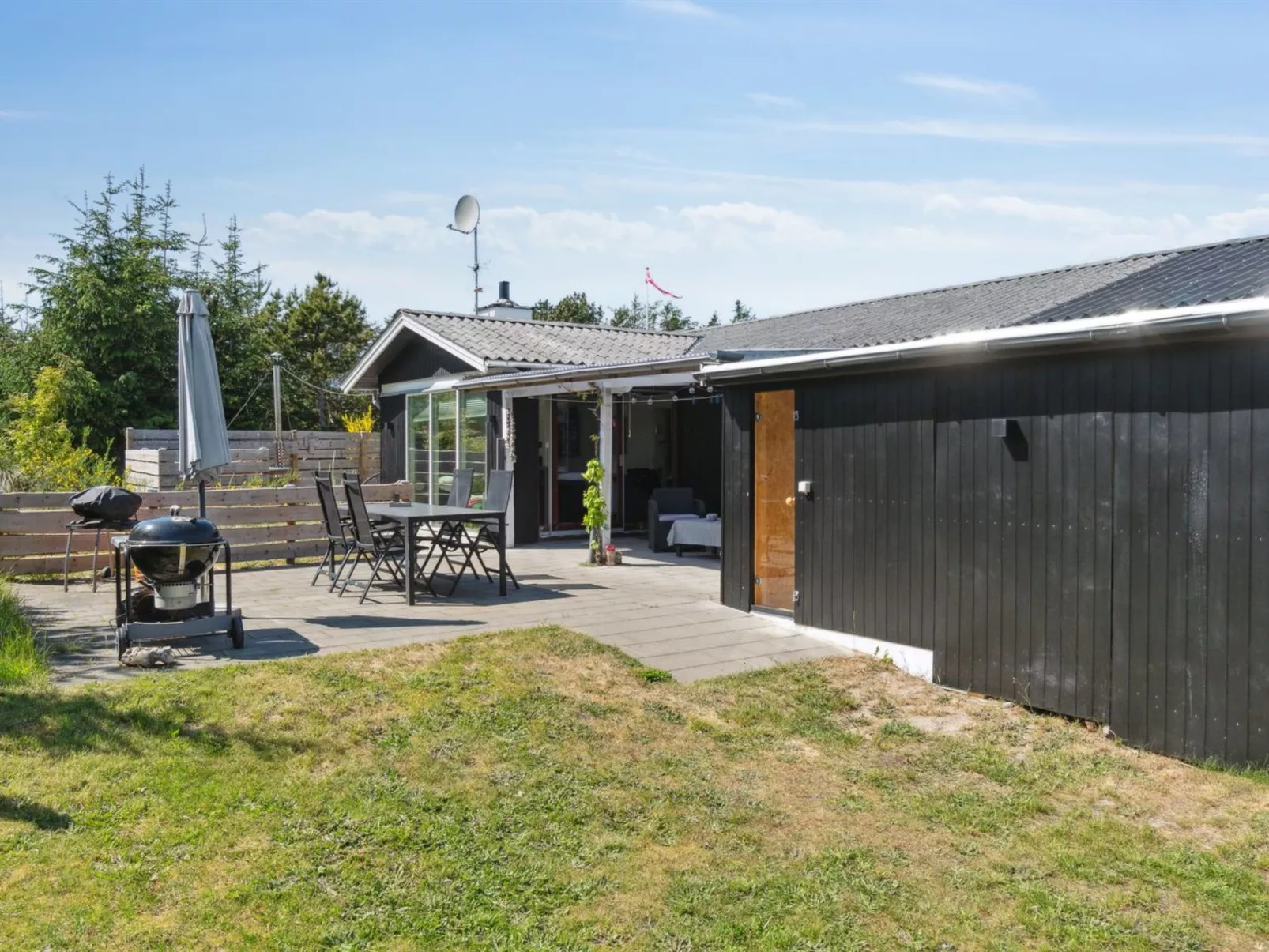 "Resi" - 400m from the sea-Buiten