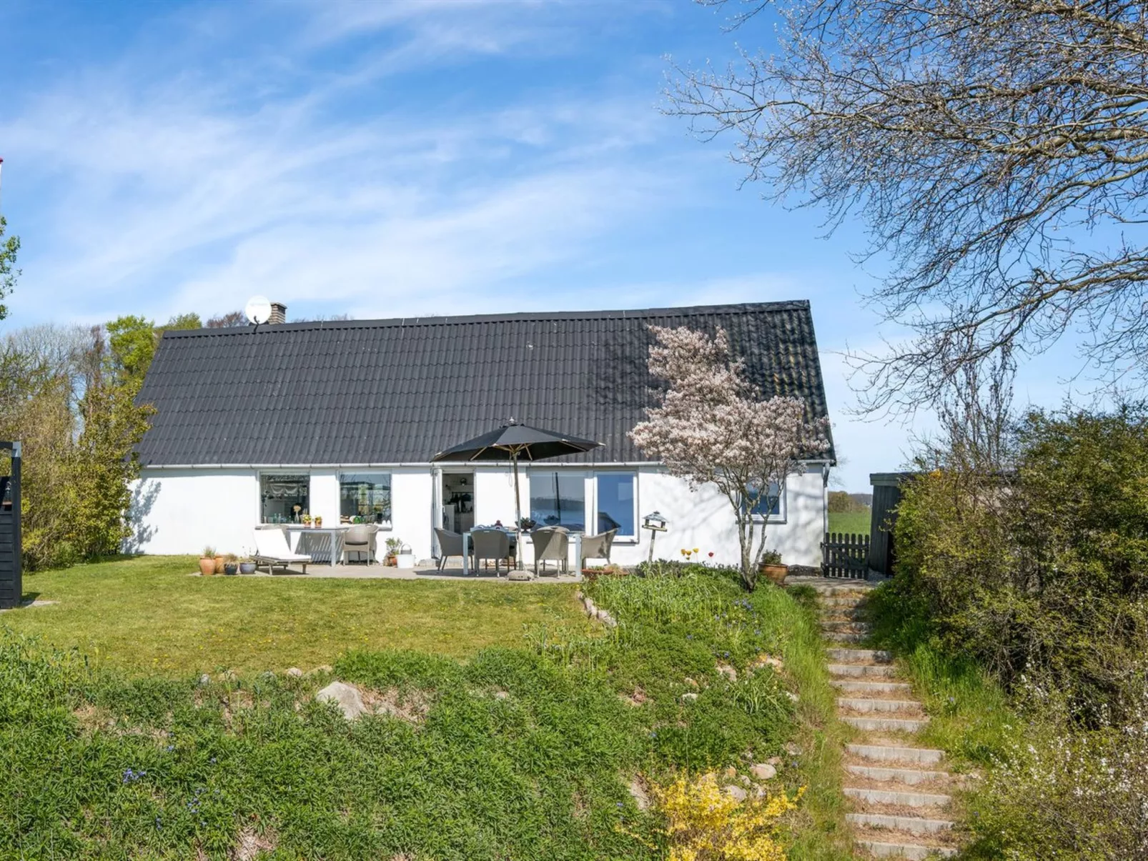 "Ose" - 50m from the sea-Buiten