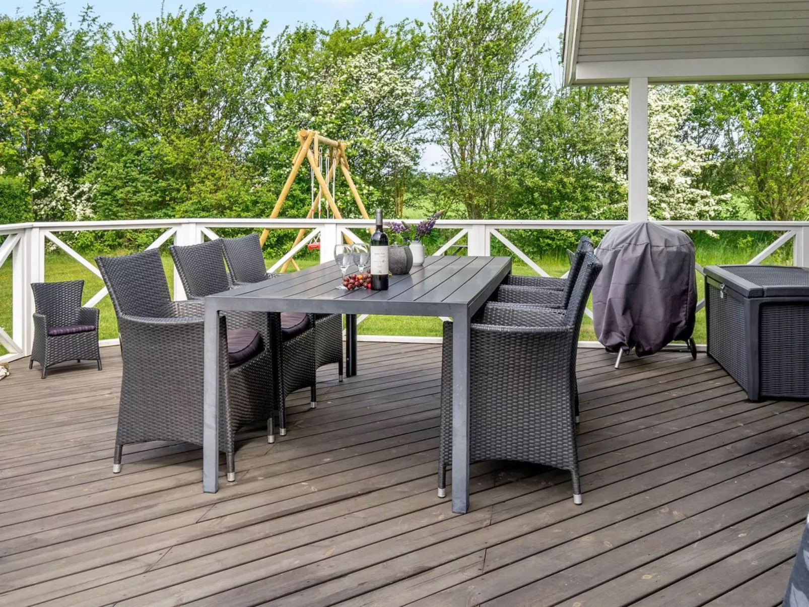 "Gustava" - 700m from the sea